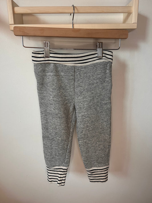 JOE FRESH BLACK & WHITE STRIPPED LEGGINGS 18-24M