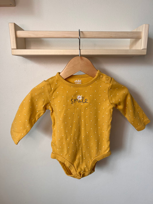 CARTERS SMILE YELLOW ONESIE 3-6M