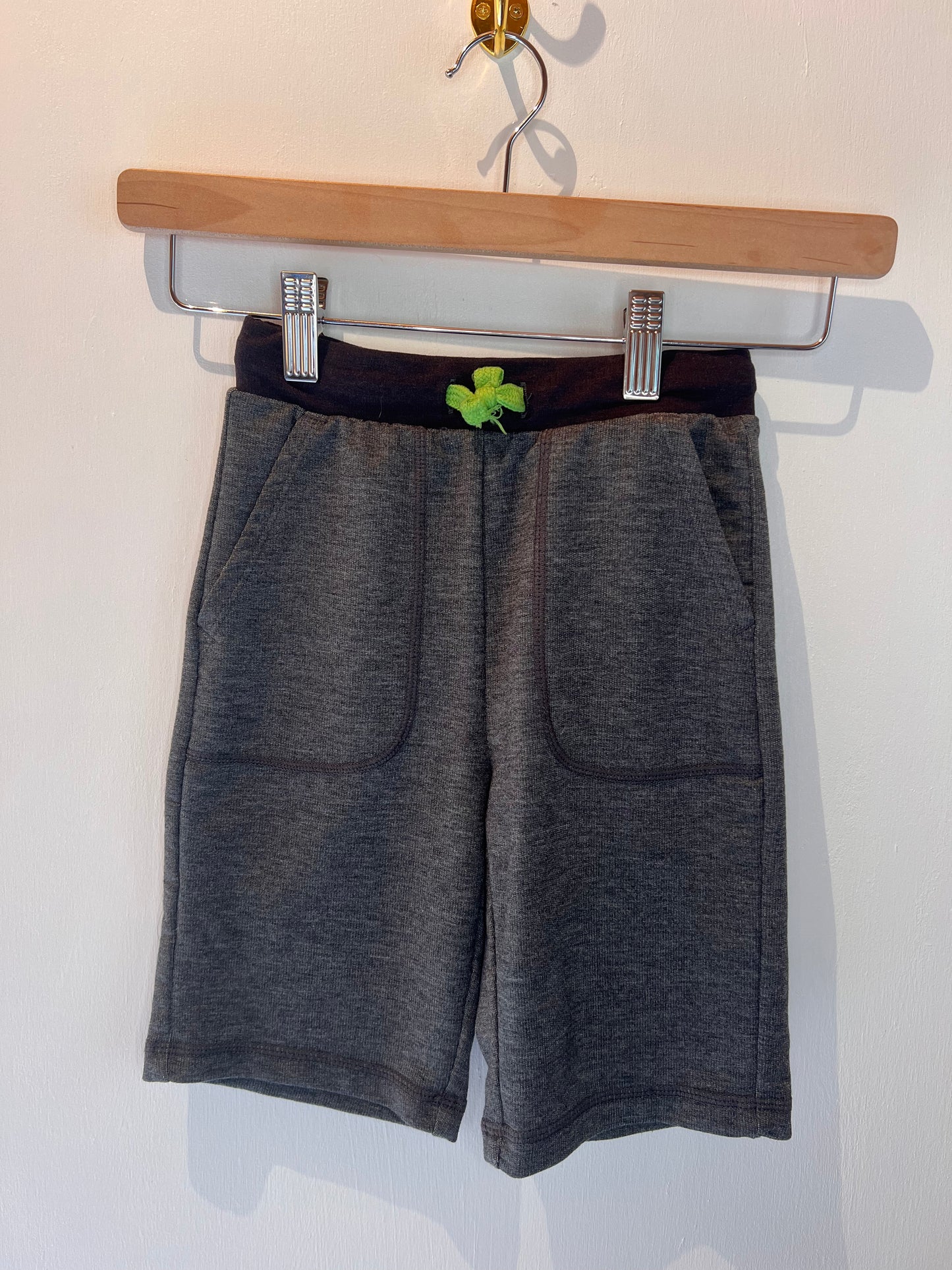 32 DEGREES SHORTS SIZE 3