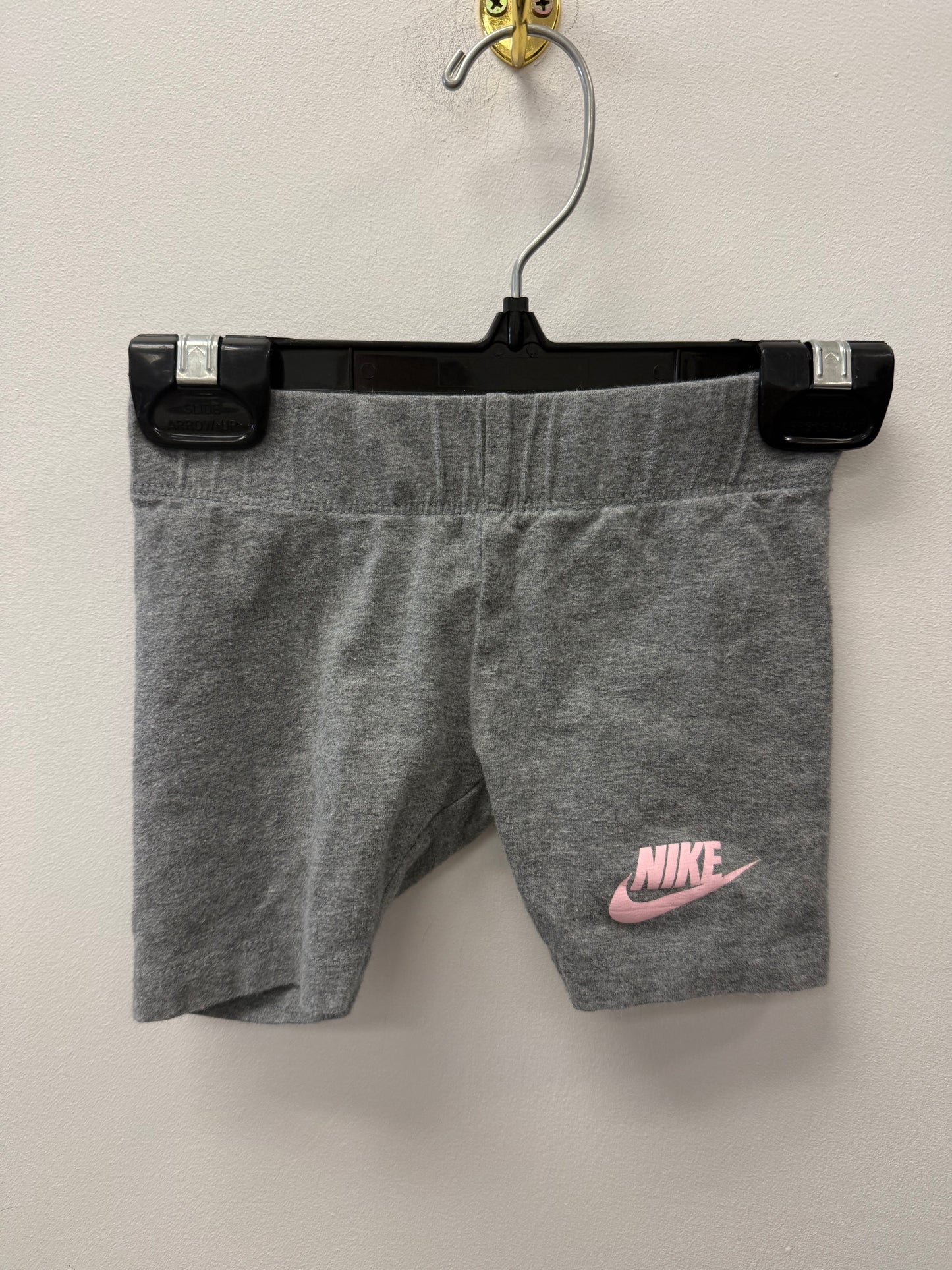 NIKE BIKER SHORTS SIZE 3-4T