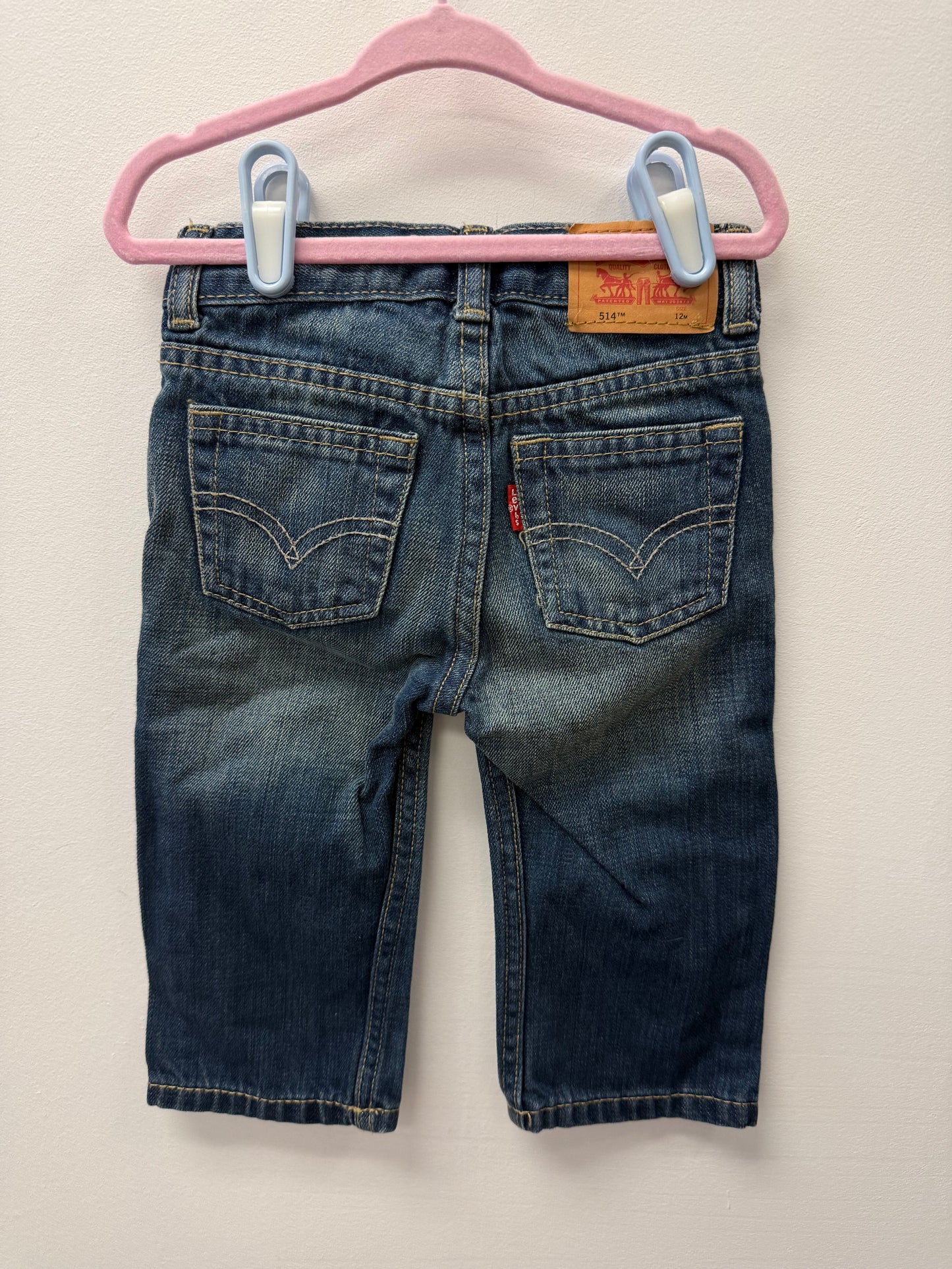 LEVI DISTRESS STRAGHT LEG JEANS SIZE 12M