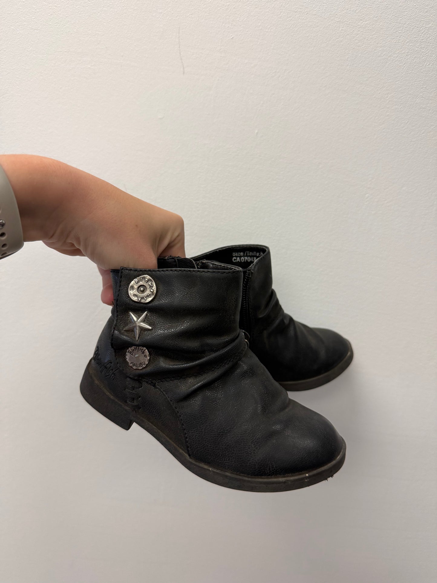 BLOWFISH BLACK BOOTS SIZE 8