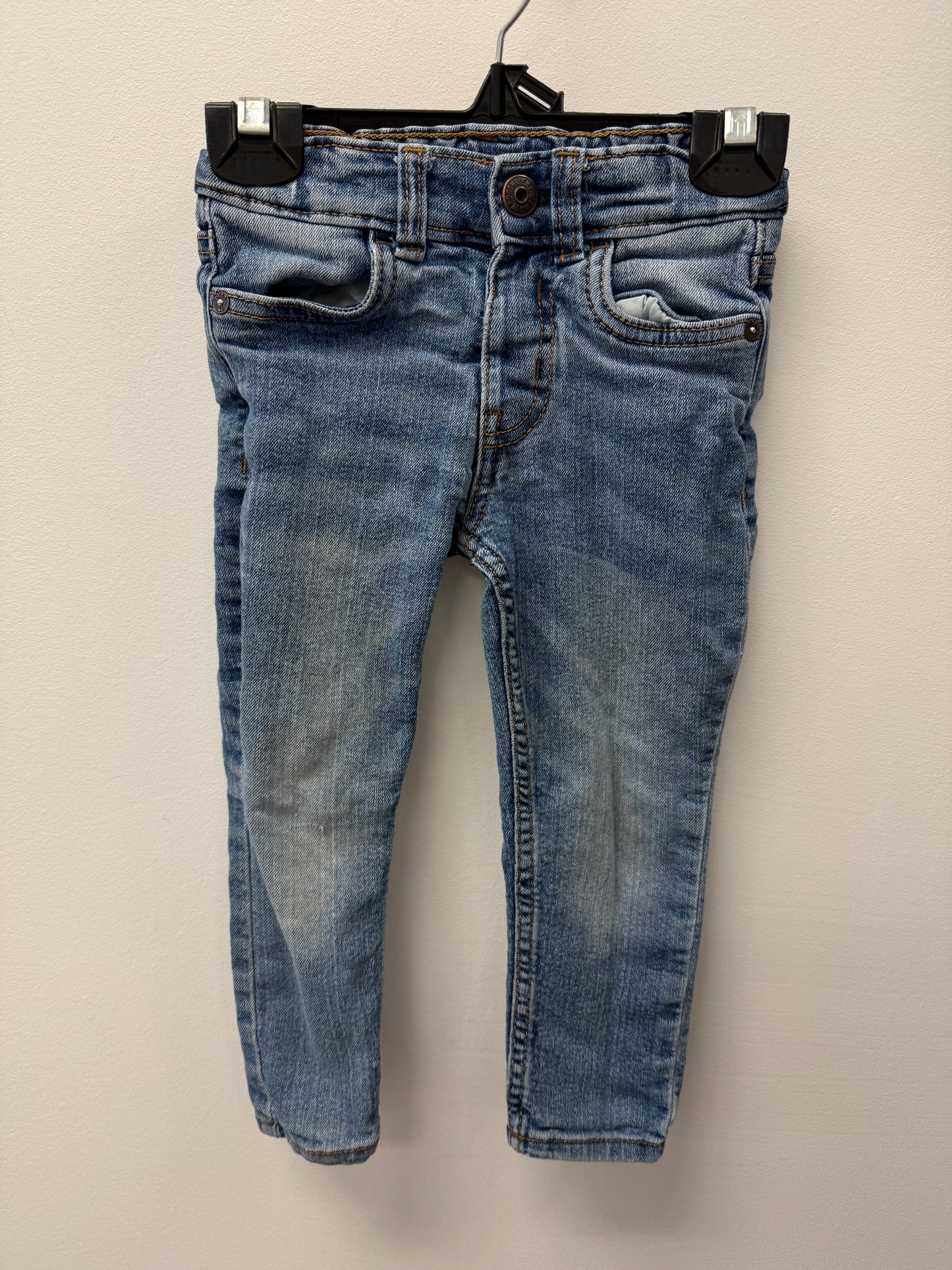 OSHKOSH SKINNY JEANS SIZE 3T