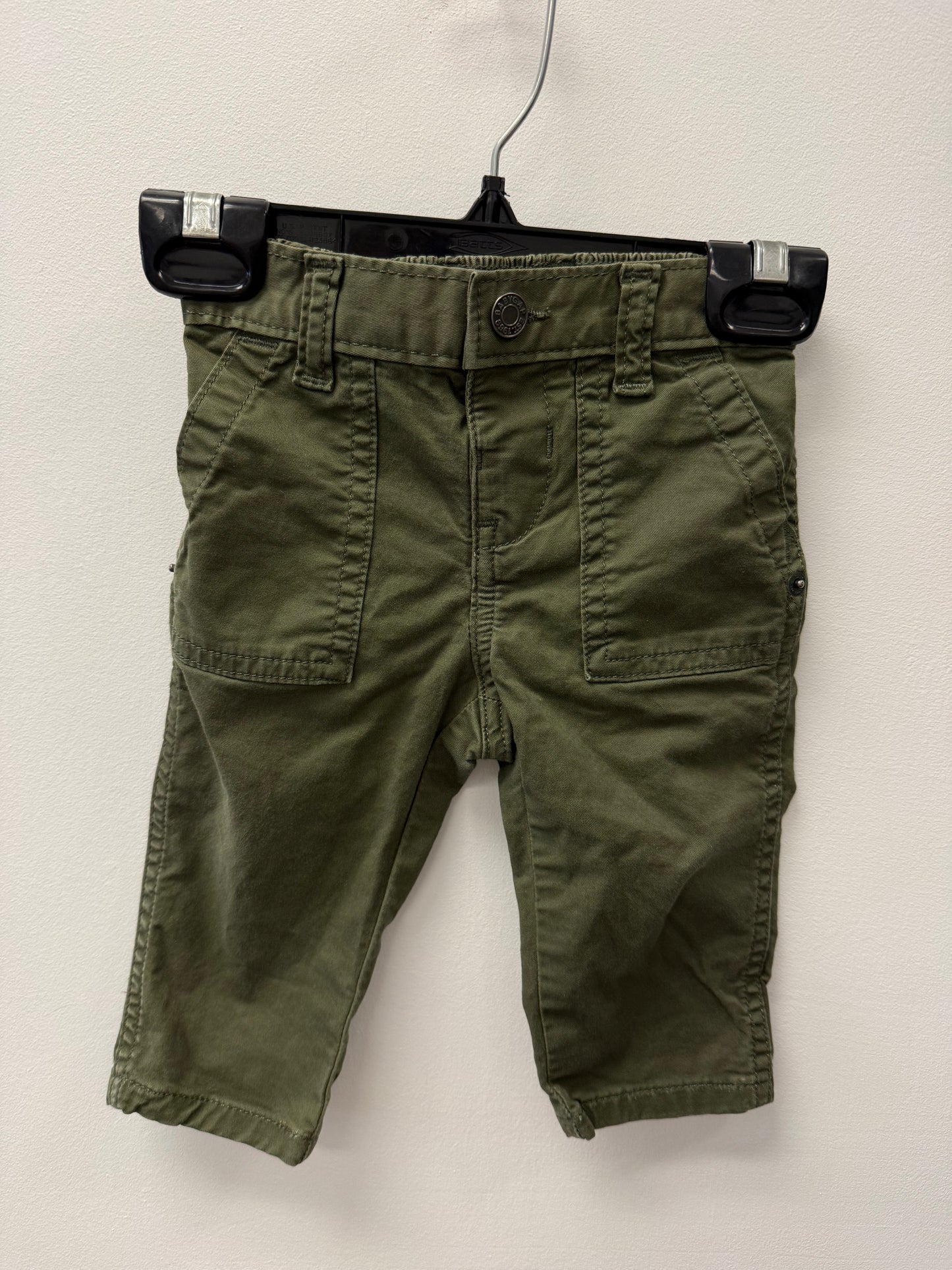 BABY GAP GREEN PANTS SIZE 6-12M