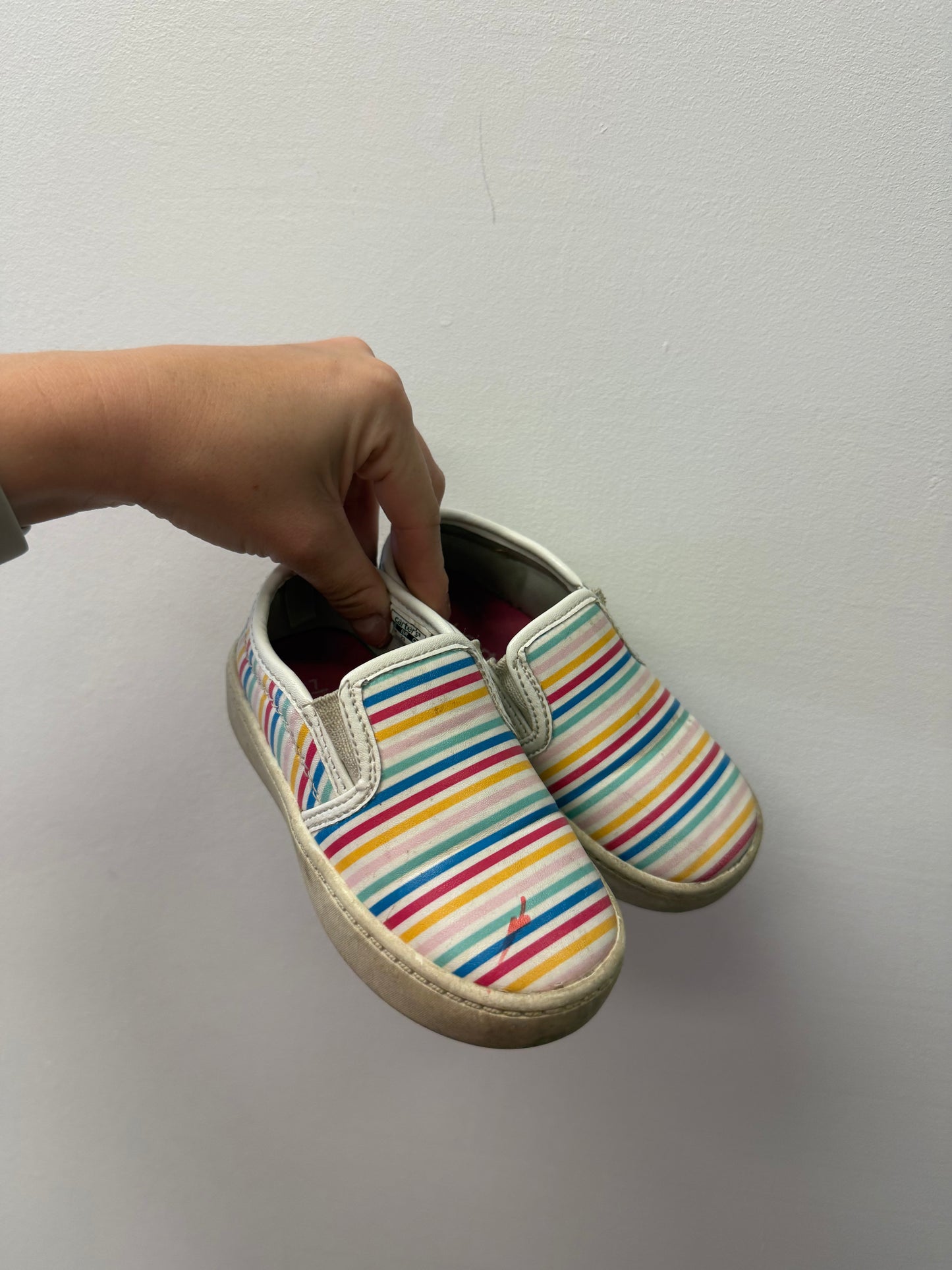 CARTERS STRIPPED SHOES SIZE 7