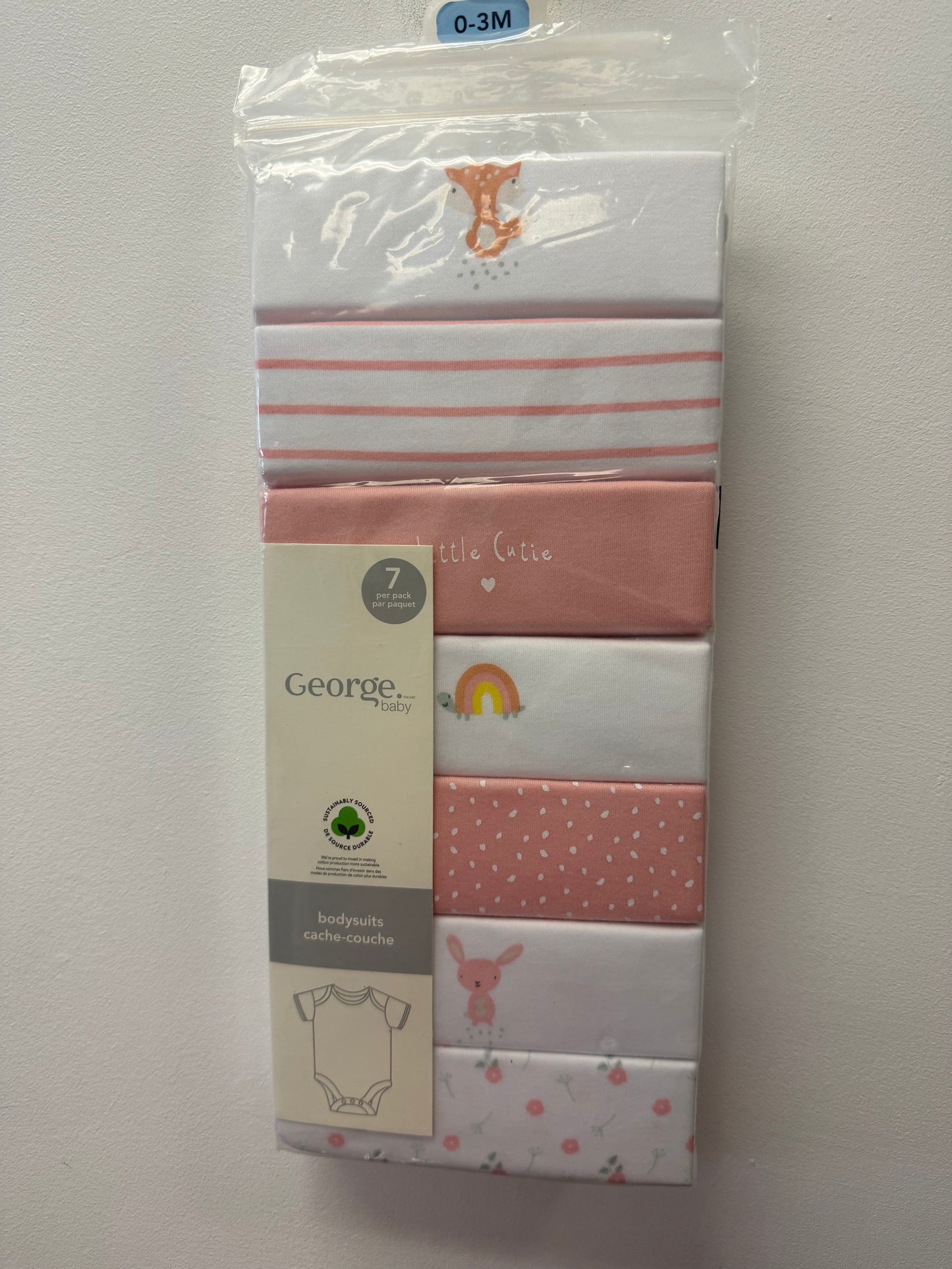 NEW GEORGE 7 PACK OF ONESIES SIZE 0-3M