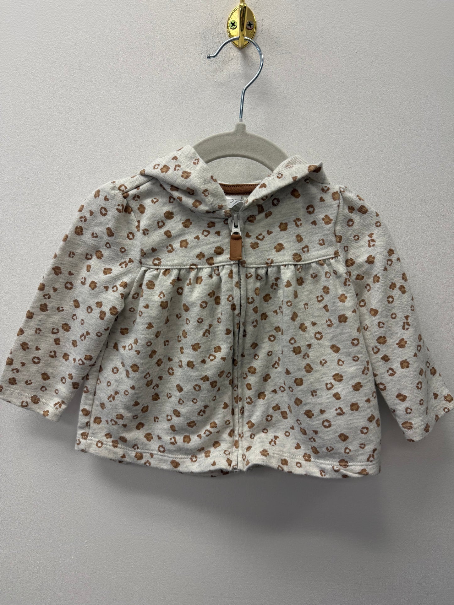 CARTERS CHEETAH SWEATER SIZE 6-9M