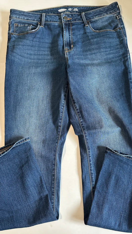 *Adult* Old Navy, Kicker Bootcut Mid-Rise Jeans - Size 12