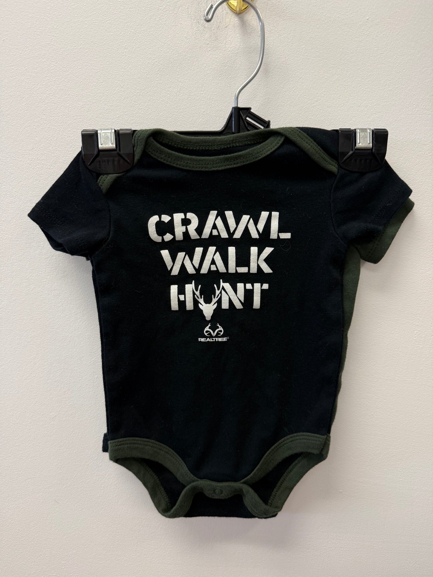REAL TREE ONESIE SET SIZE 6-9M