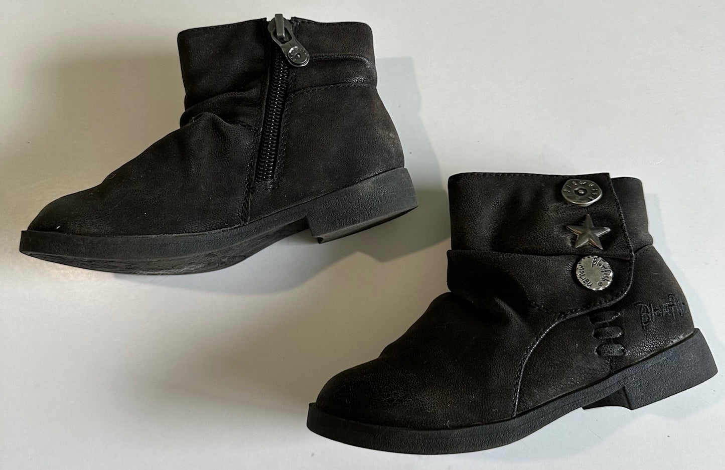 *Play* Blowfish, Black Zipper Ankle Boots - Size 8T