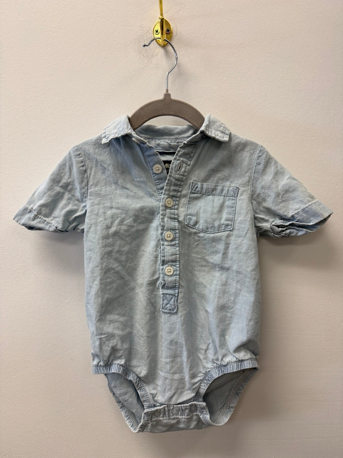OSHKOSH COLLARED ONESIE SIZE 18M