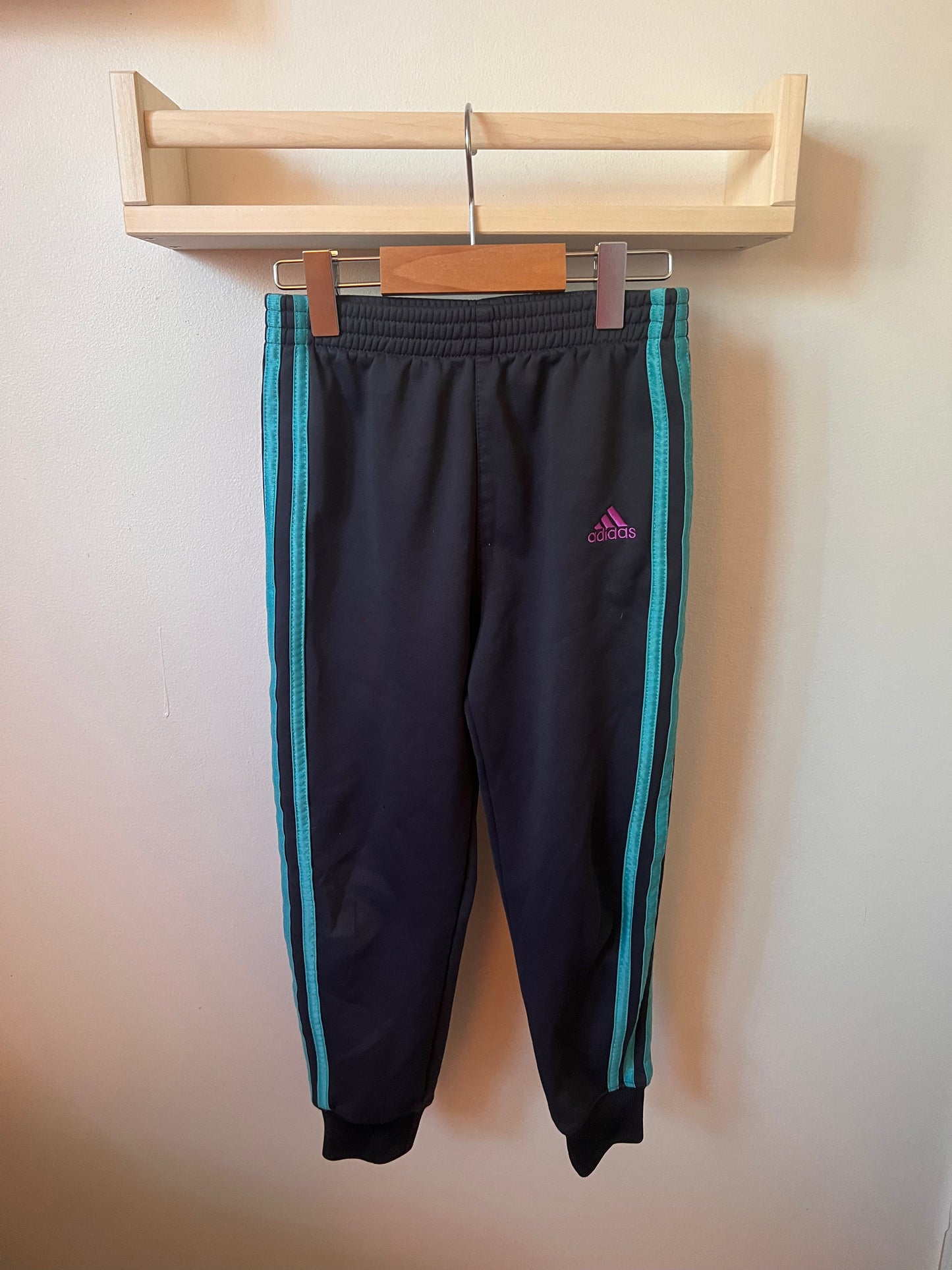ADIDAS GREY PANTS SIZE 6