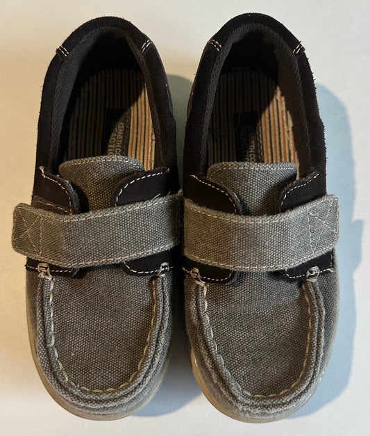 Kenneth Cole Reaction, Greige Velcro Shoes - Size 12T