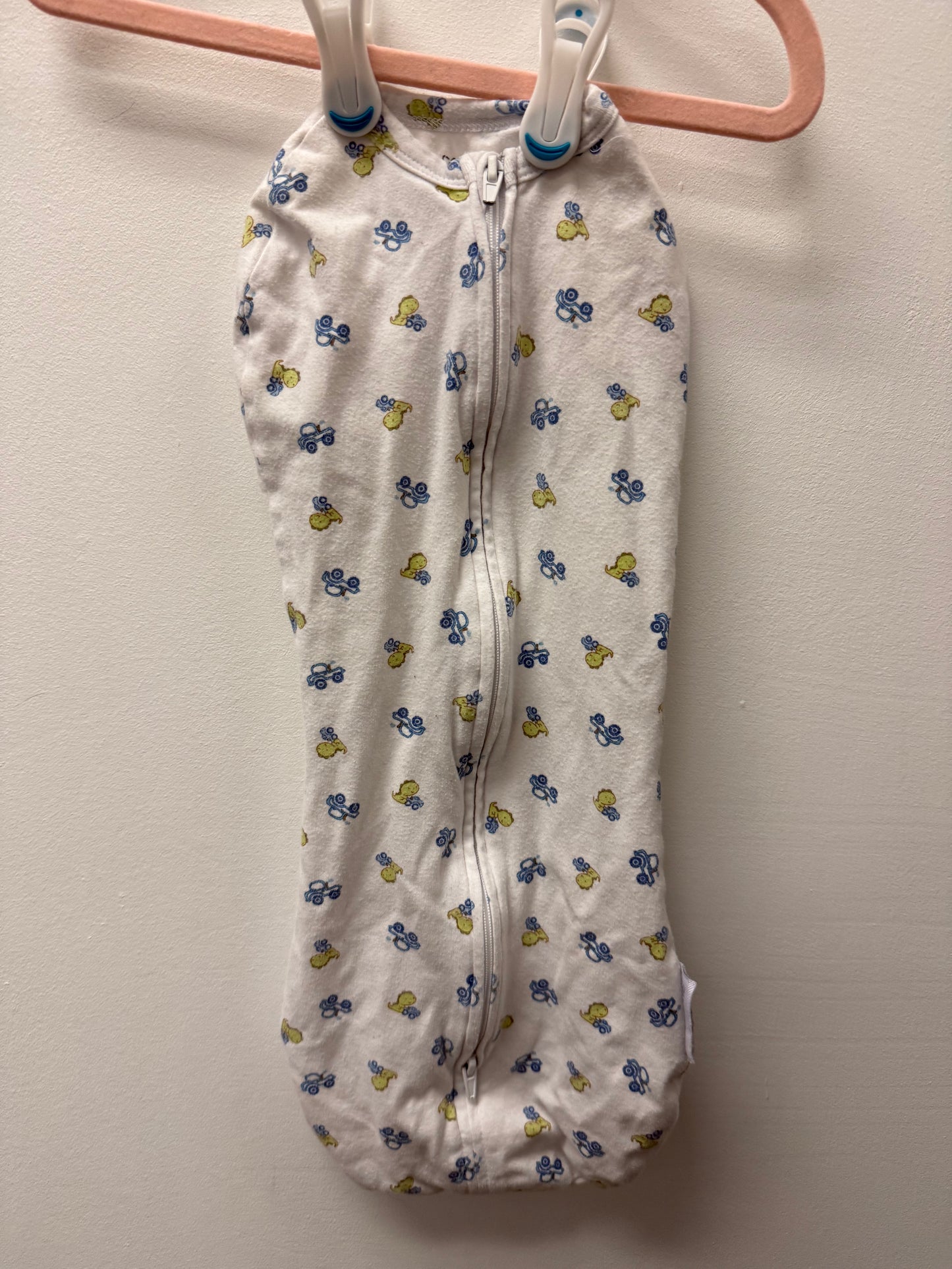 SWADDLE ME SWADDLE SIZE NEWBORN