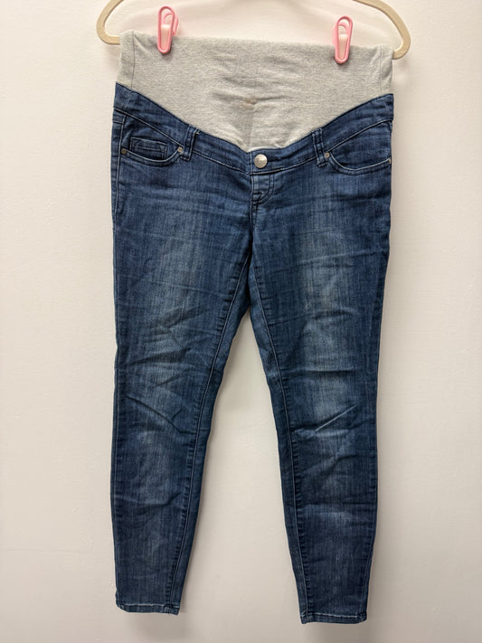 THYME MATERNITY JEANS SIZE SMALL
