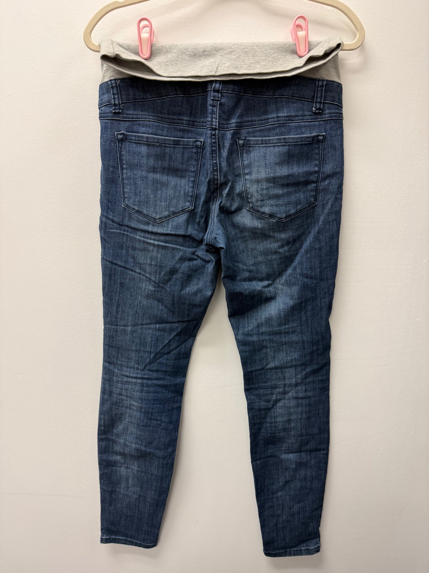 THYME MATERNITY JEANS SIZE SMALL