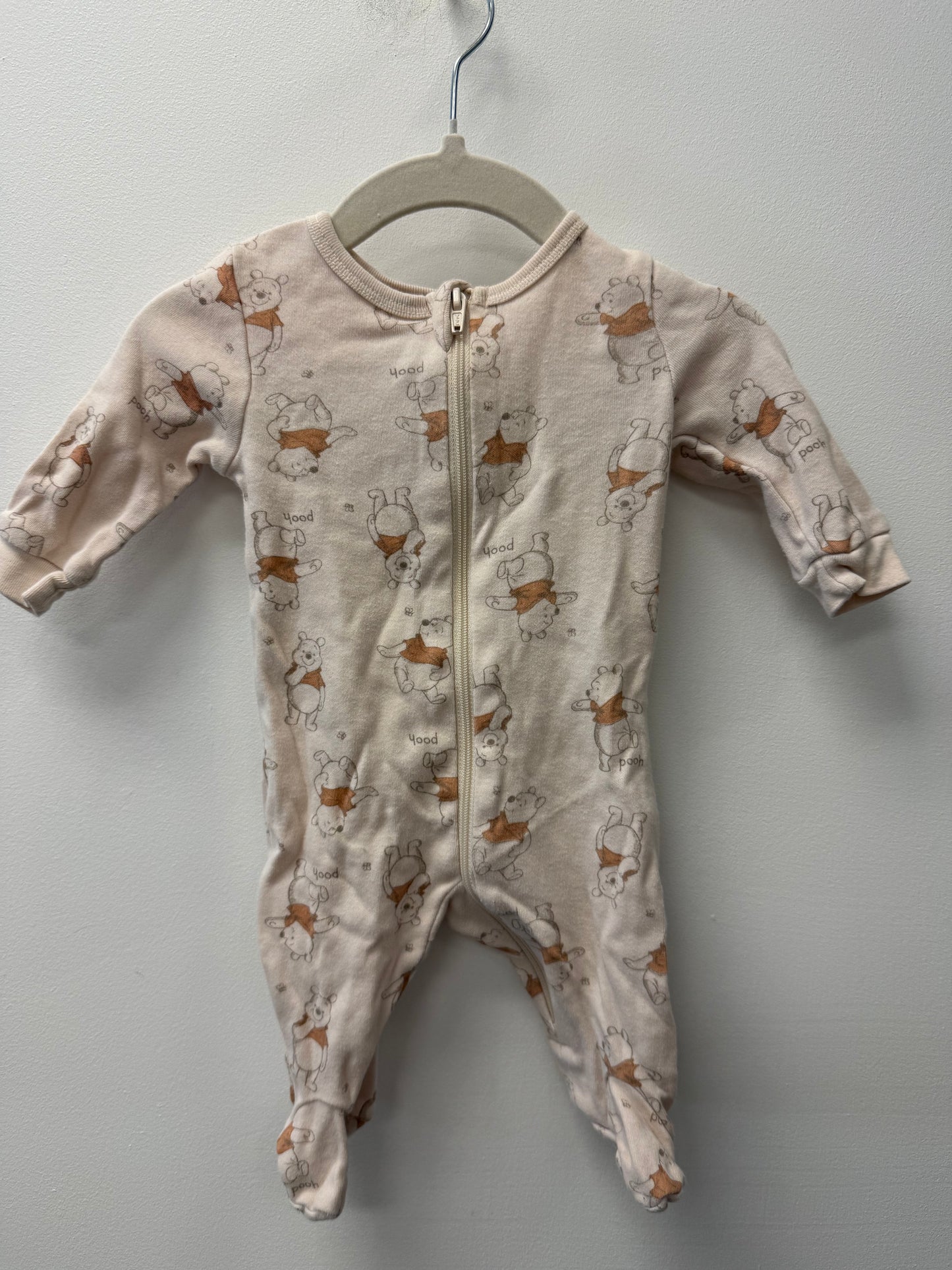 DISNEY WINNIE THE POOH SLEEPER SIZE NEWBORN