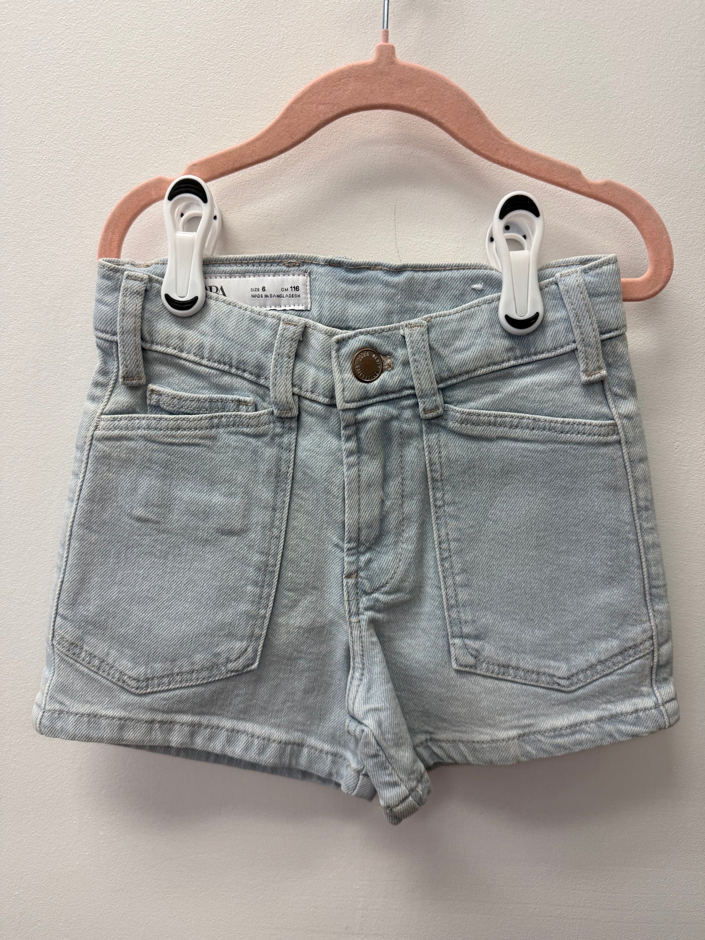 NWOT ZARA DENIM SHORTS SIZE 6