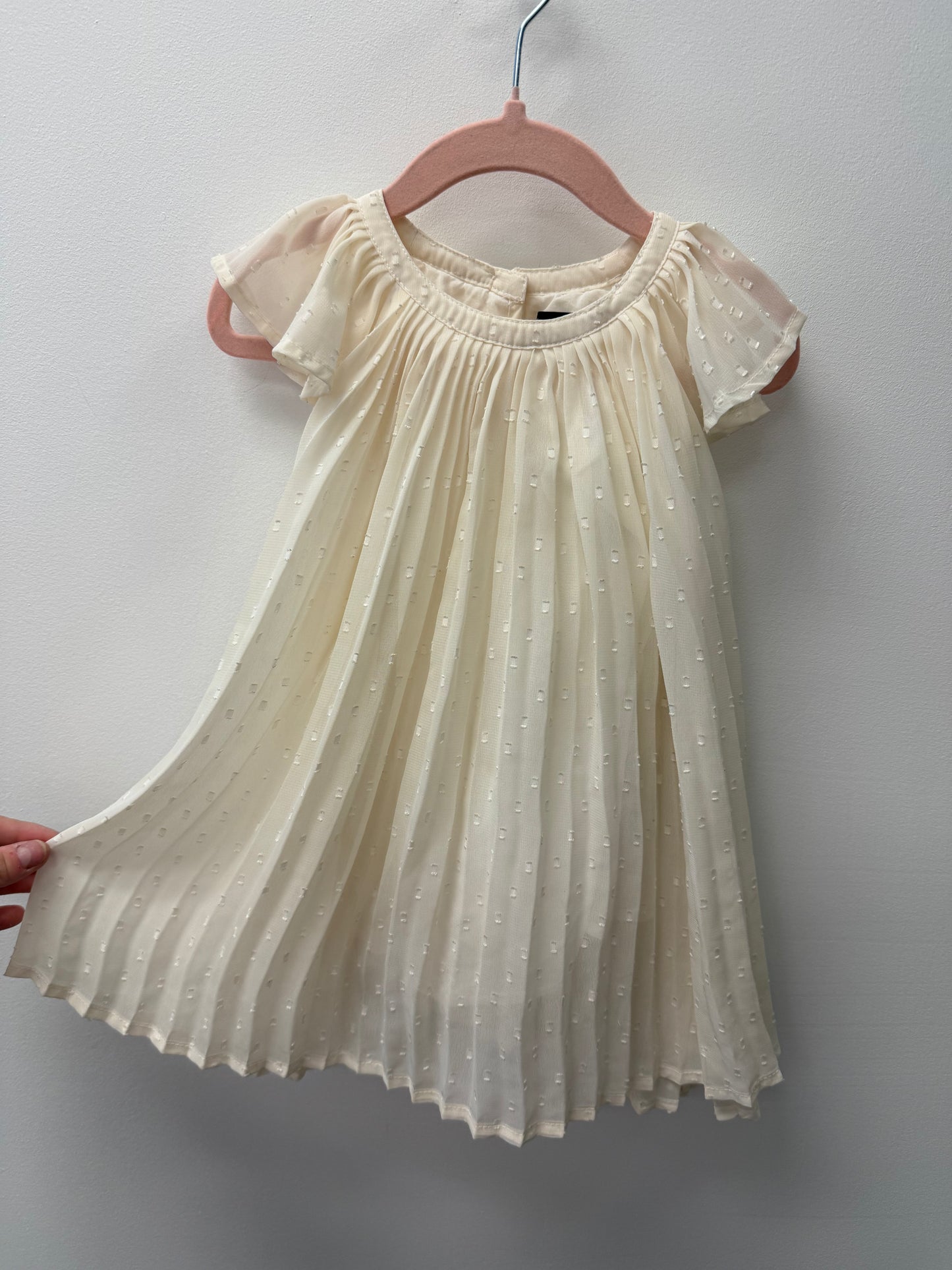 BABY GAP WHITE DRESS SIZE 18-24M