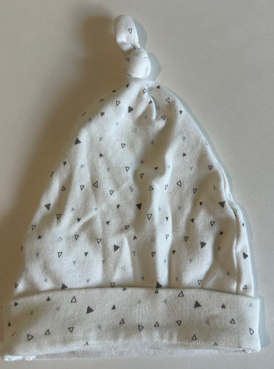 Snugabye, White Small Triangles Hat - 0-12 Months