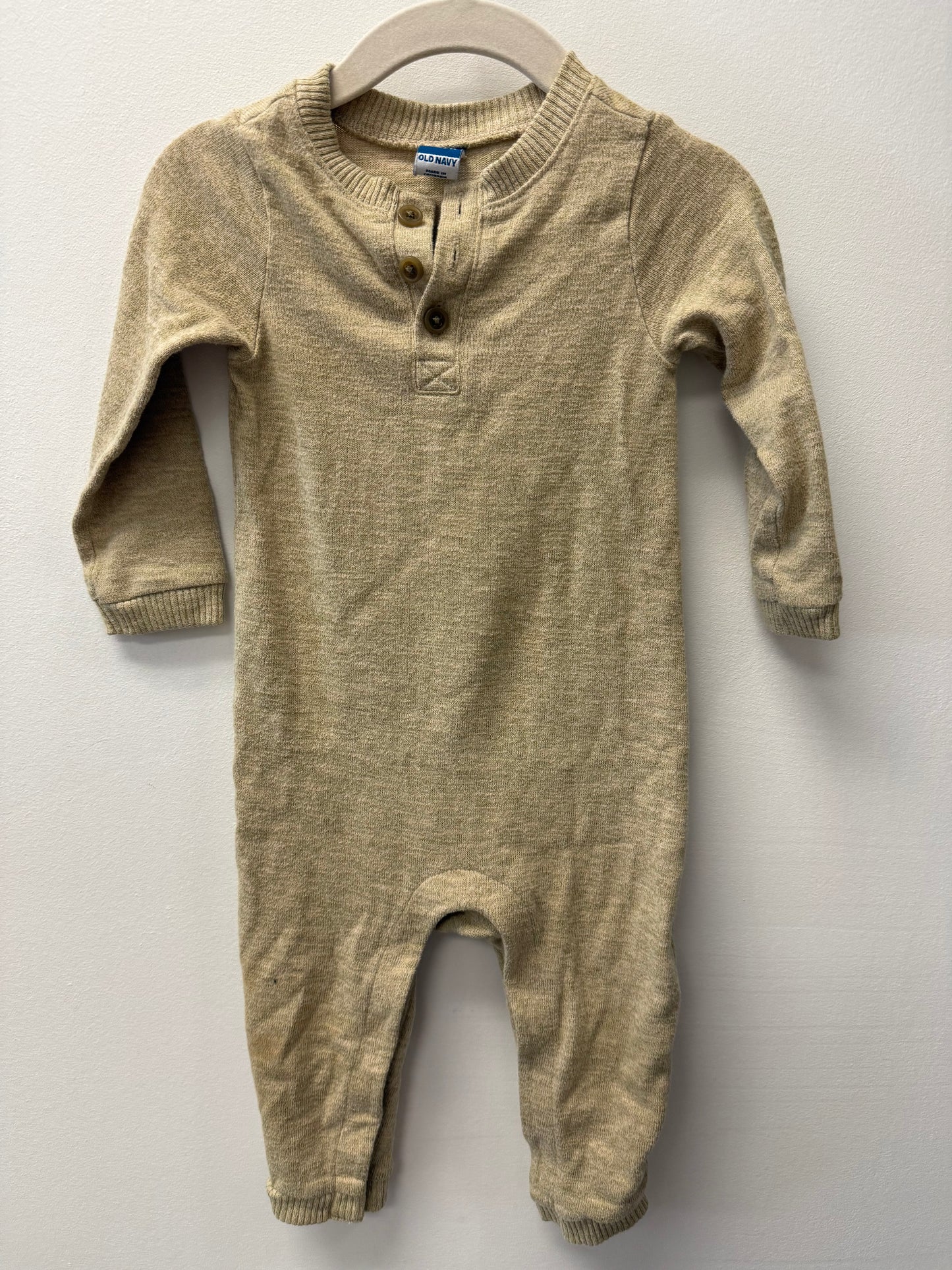 OLD NAVY ONE PIECE SIZE 12-18M
