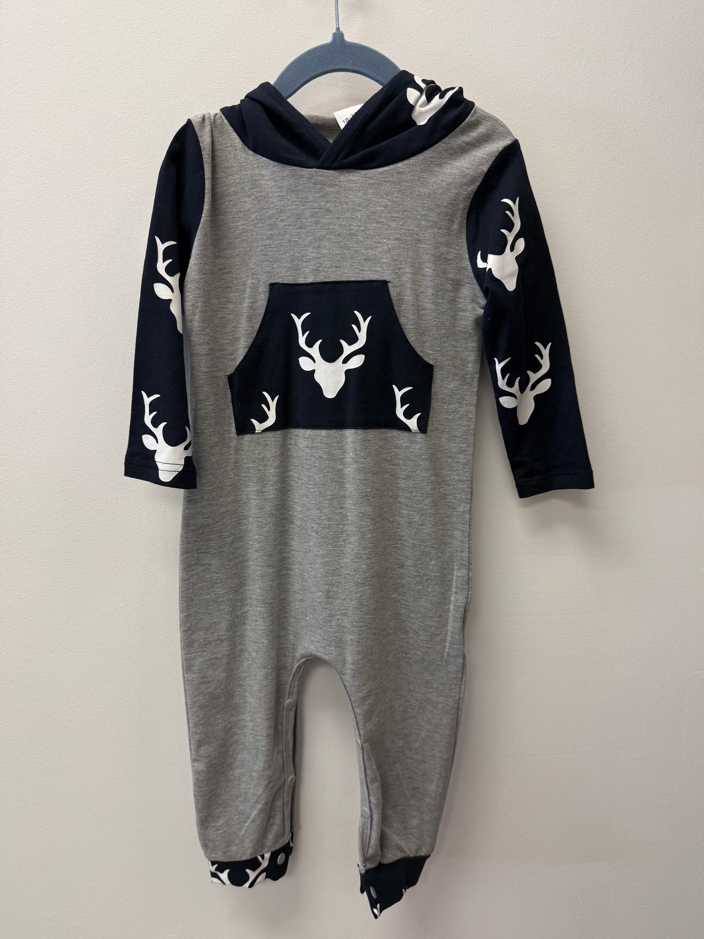 ANTLER ONE PIECE SIE 18-24M