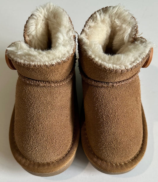Unknown Brand, Brown Boots - Size 6T