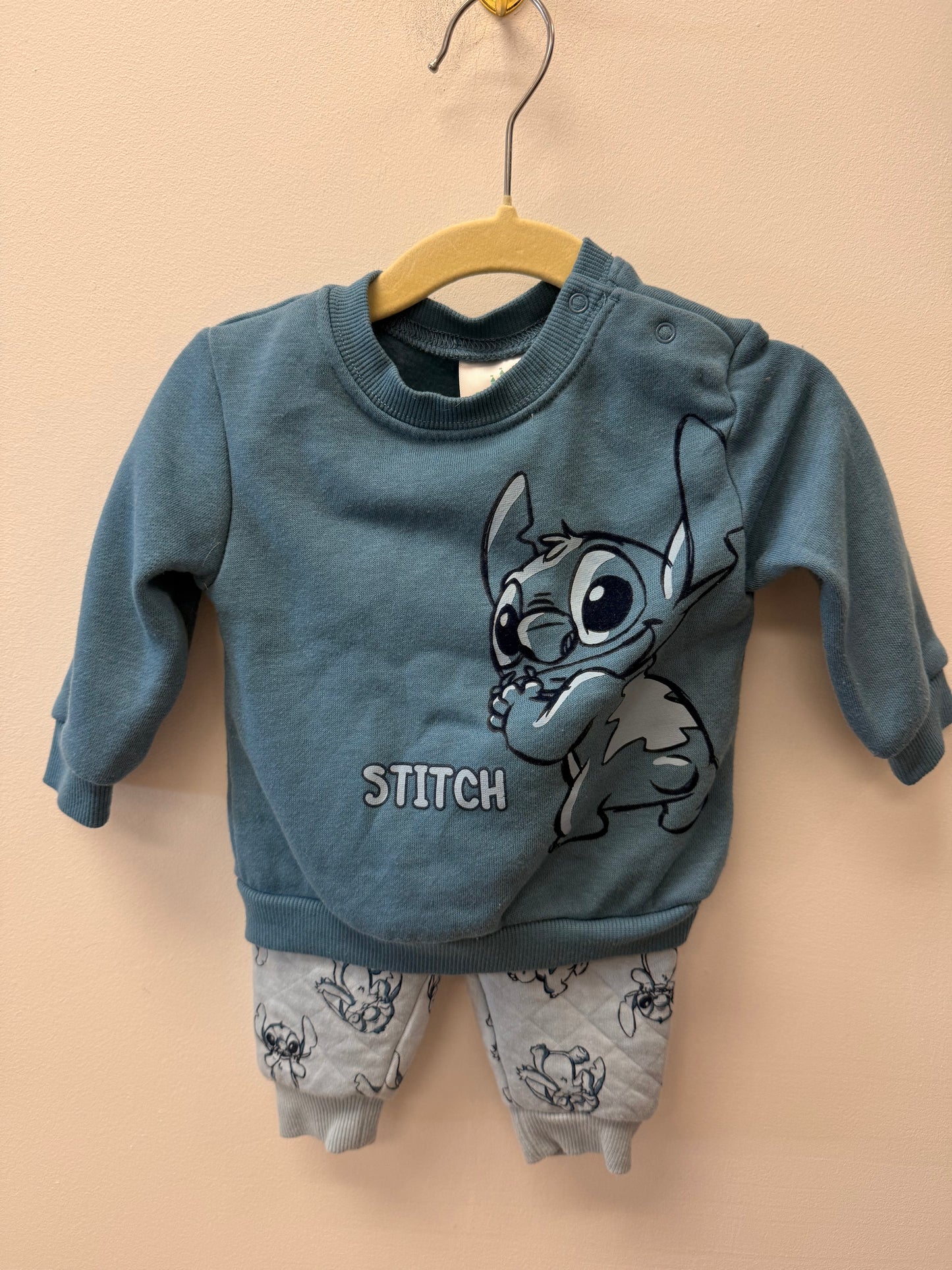 DISNEY STICH SWEATSUIT SIZE 3-6M