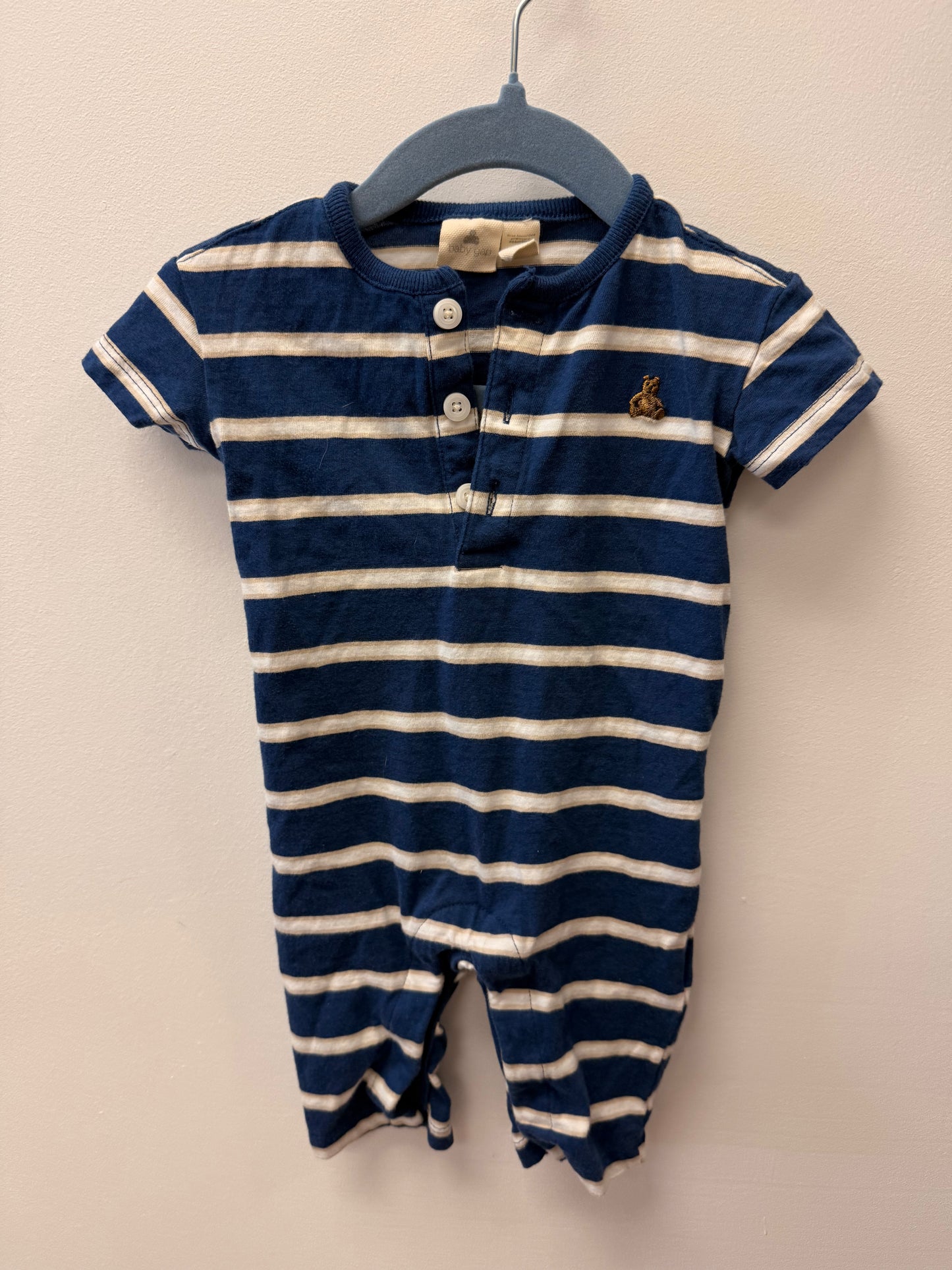 BABY GAP STRIPPED ROMPER SIZE 0-3M