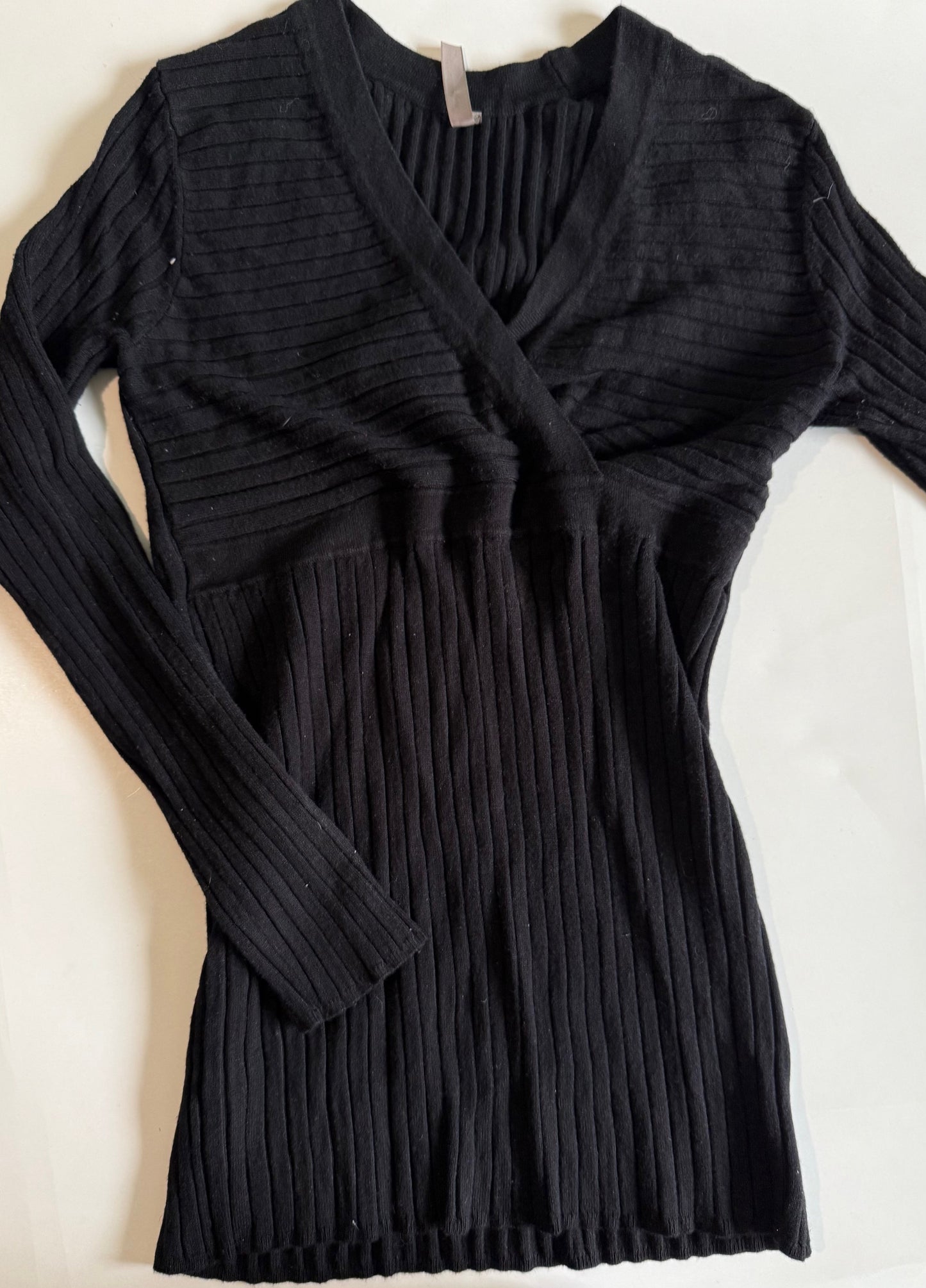 Thyme, Black Ribbed Maternity Sweater - Size Large
