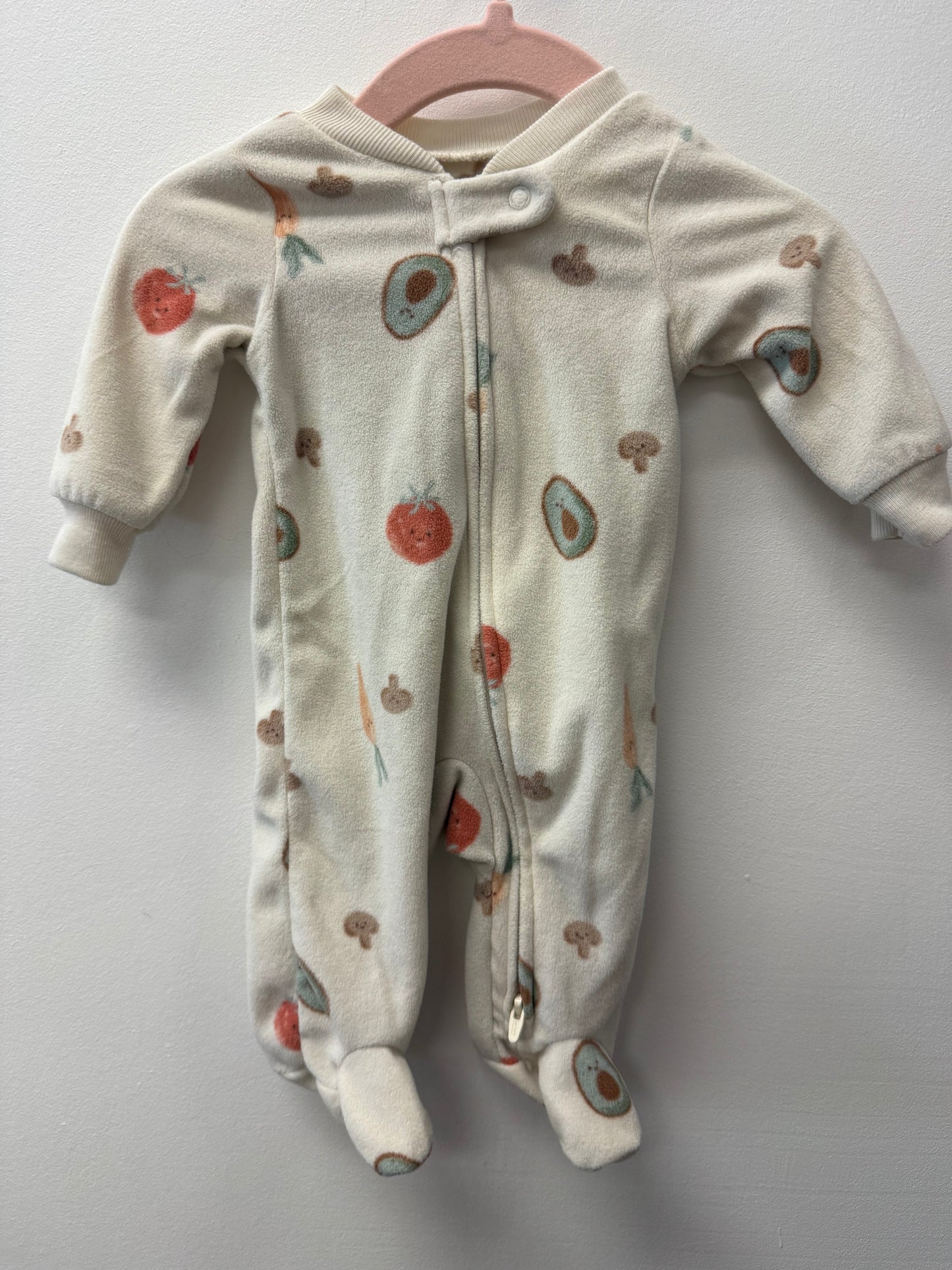 CARTERS FLEECE NEWBORN VEGGIE SLEEPER