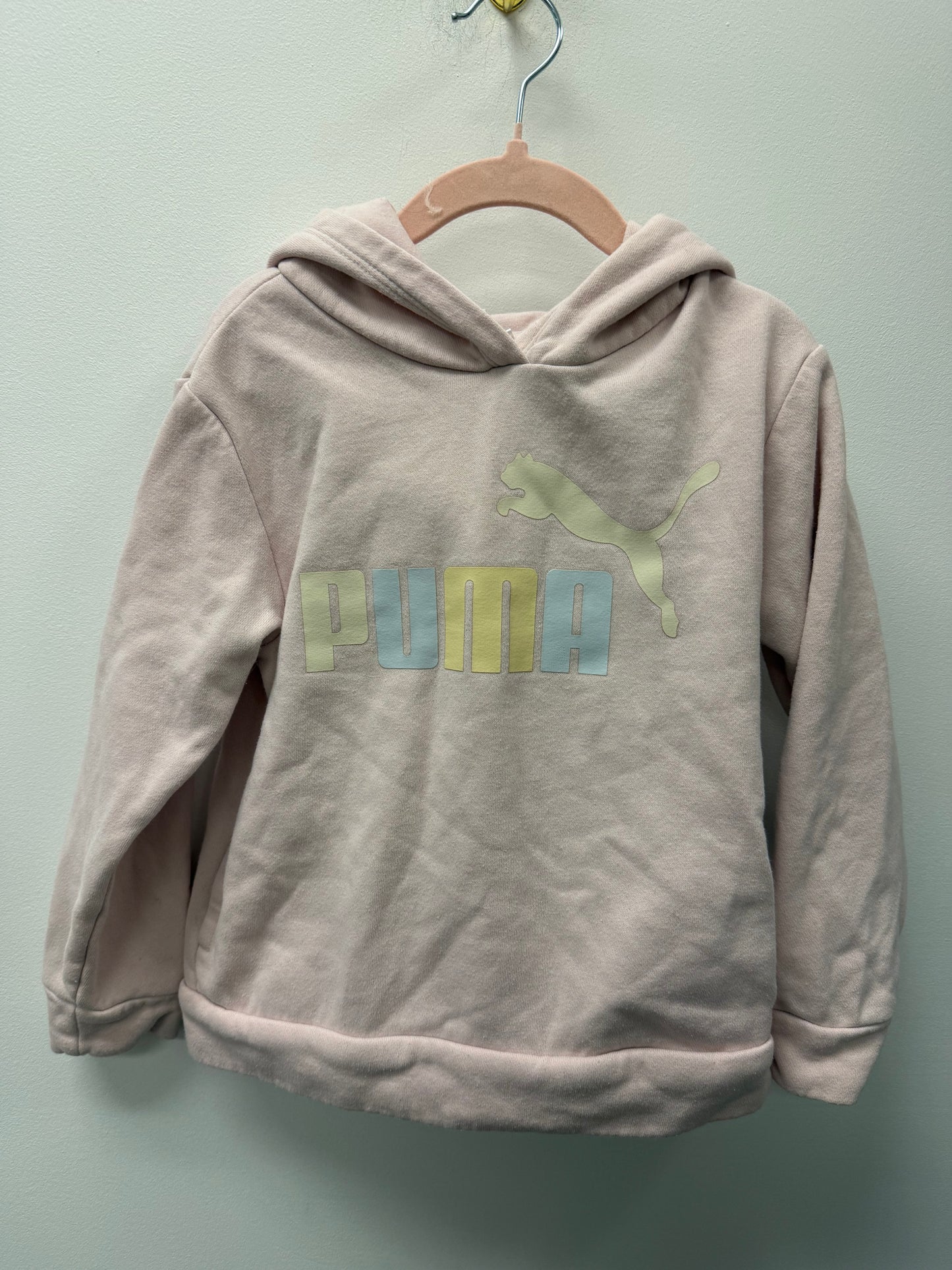 PUMA PINK HOODIE SIZE 5