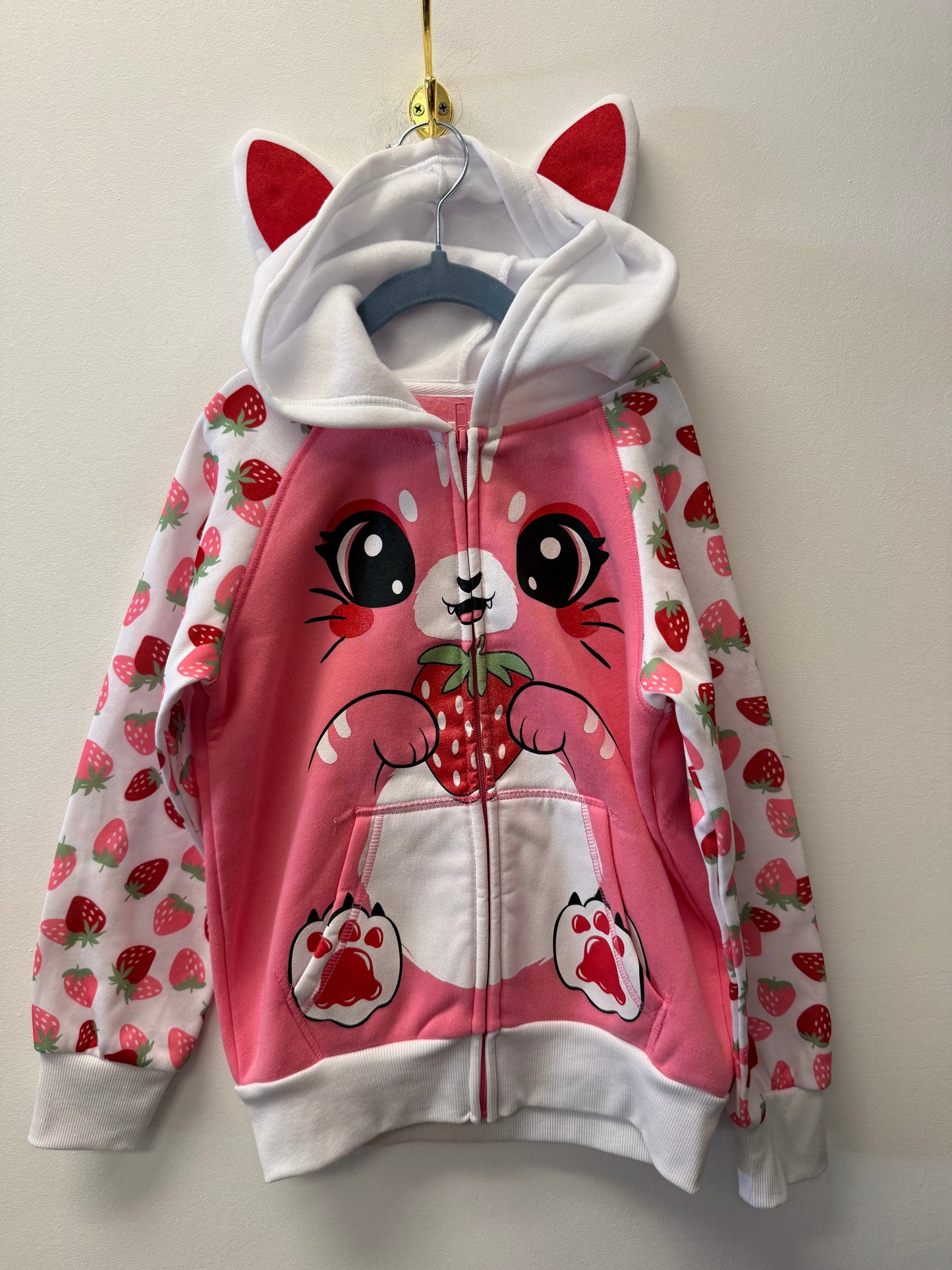 STRAWBERRY SWEATER SIZE 7-8