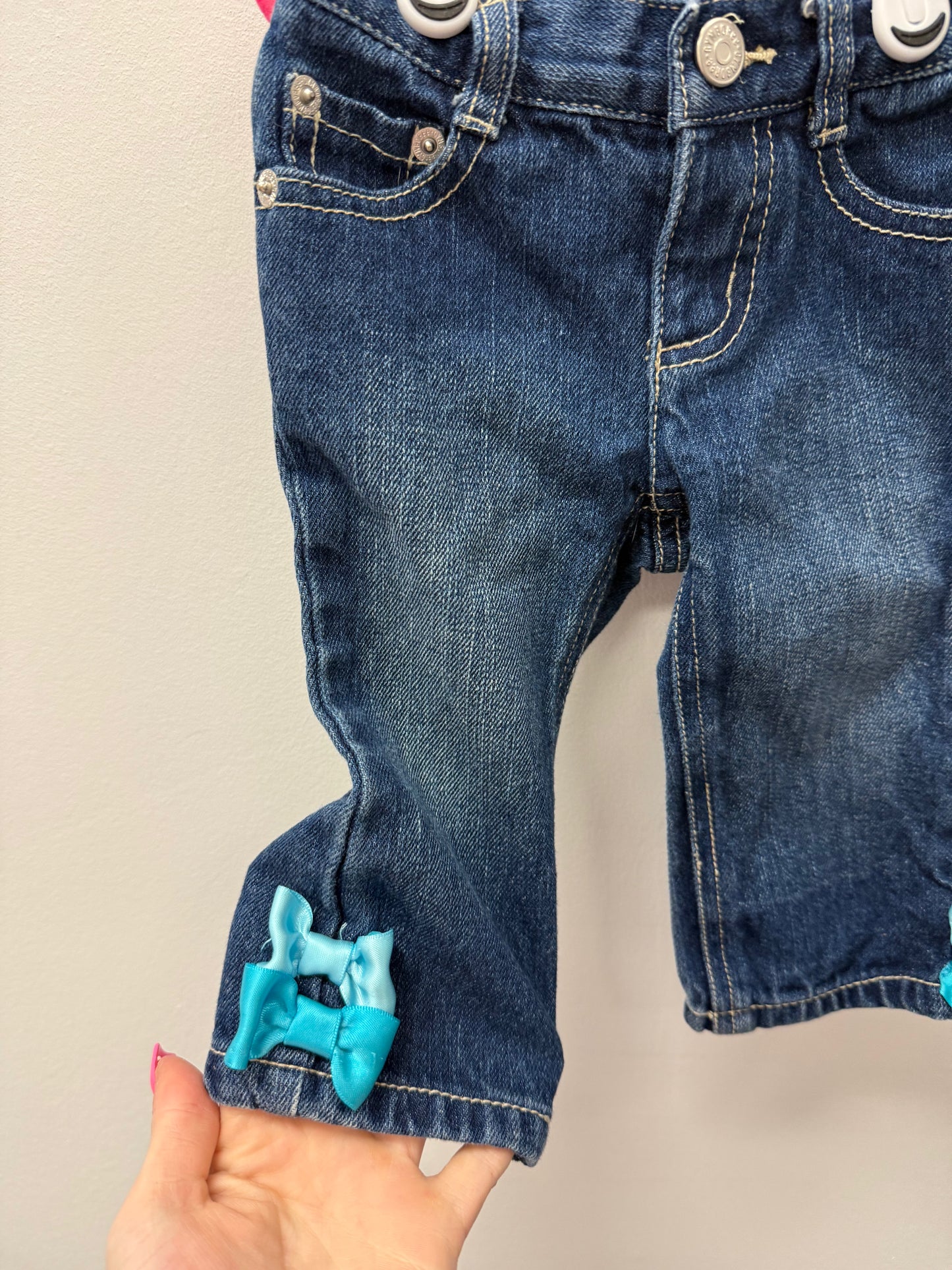GYMBOREE BOW JEANS SIZE 6-12M