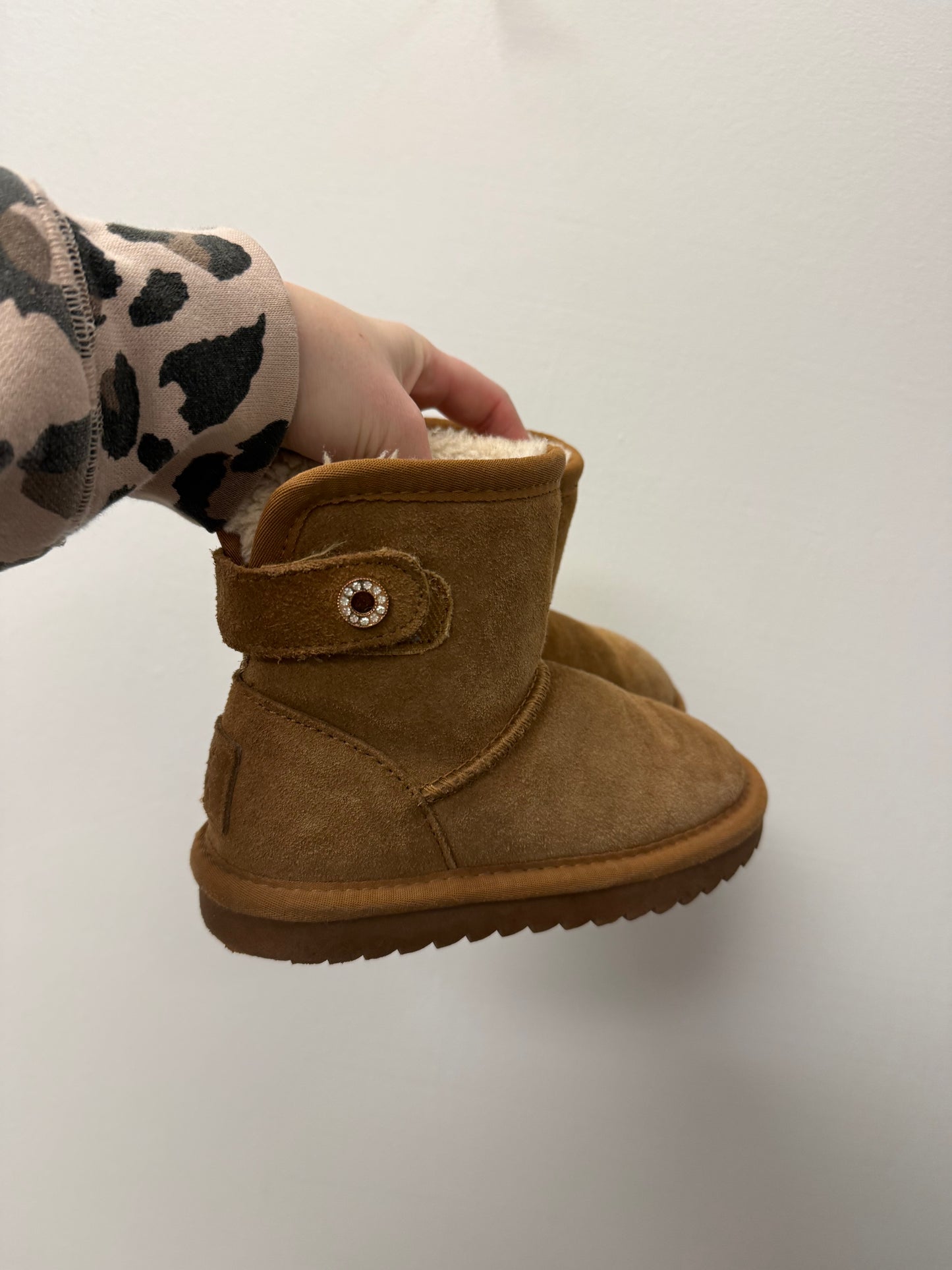 KUIPER BOOTS SIZE 9