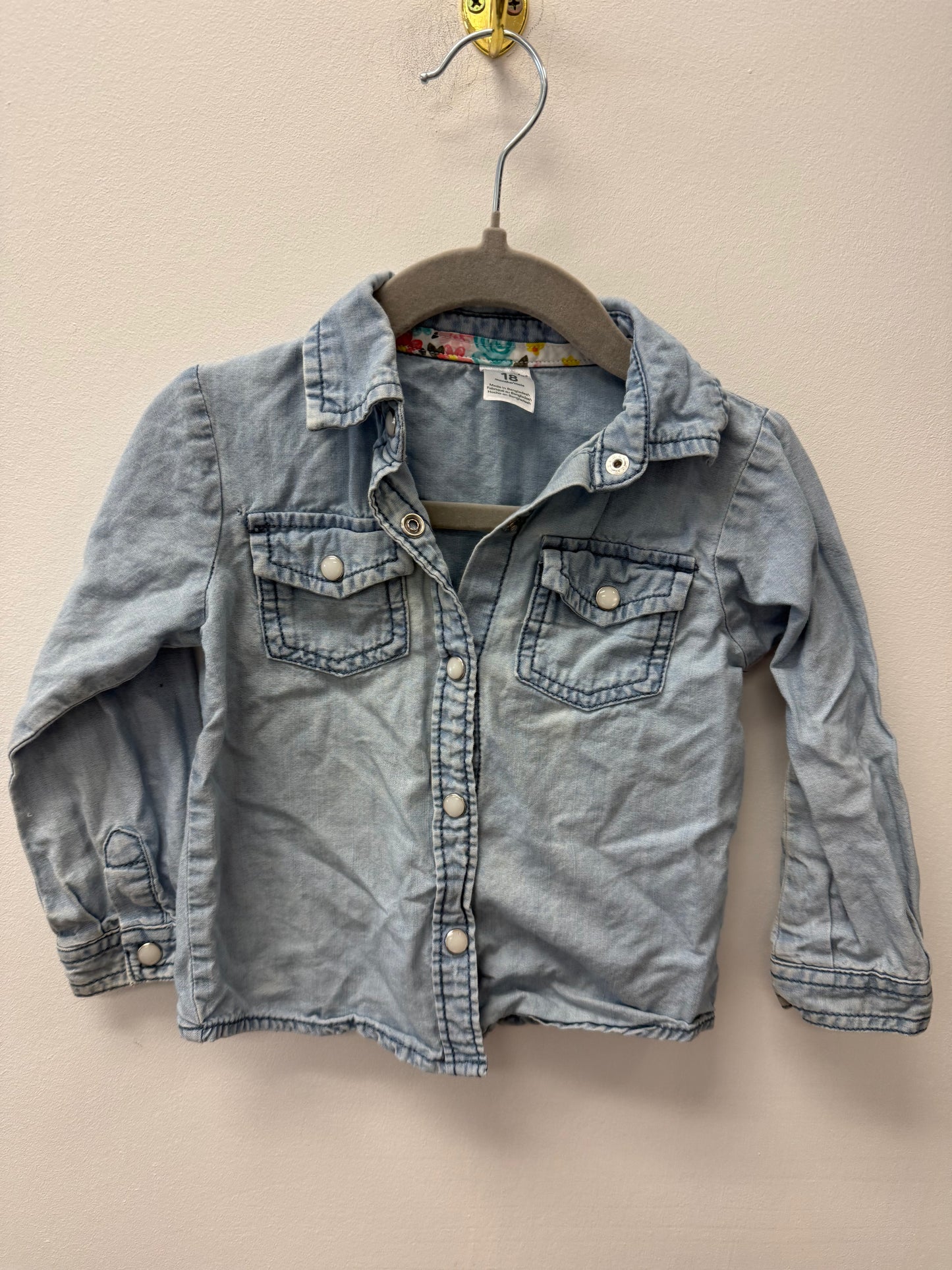 CARTERS GIRLS BUTTON UP SHIRT SIZE 18M
