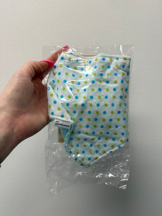 NEW PAPER AIRPLANE BIB (POLKA DOT)