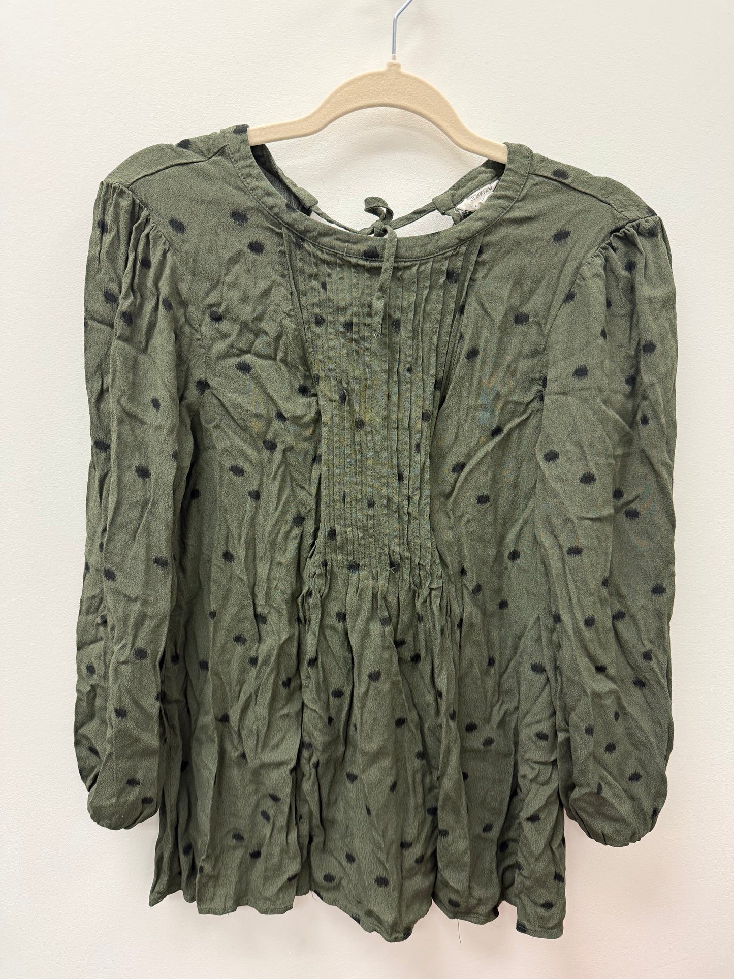 SERAPHINE NURSING SHIRT SIZE 4