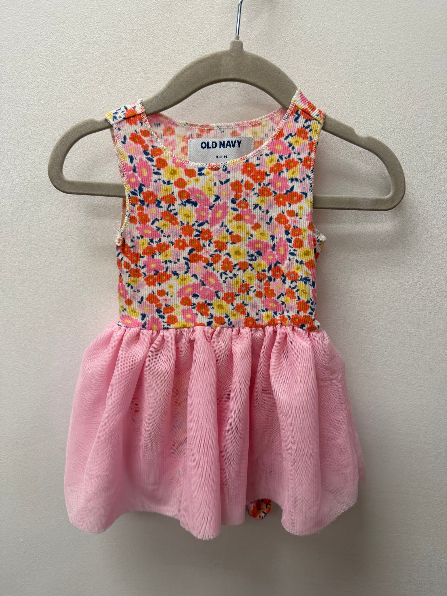 OLD NAVY FLORAL ONESIE DRESS SIZE 3-6M