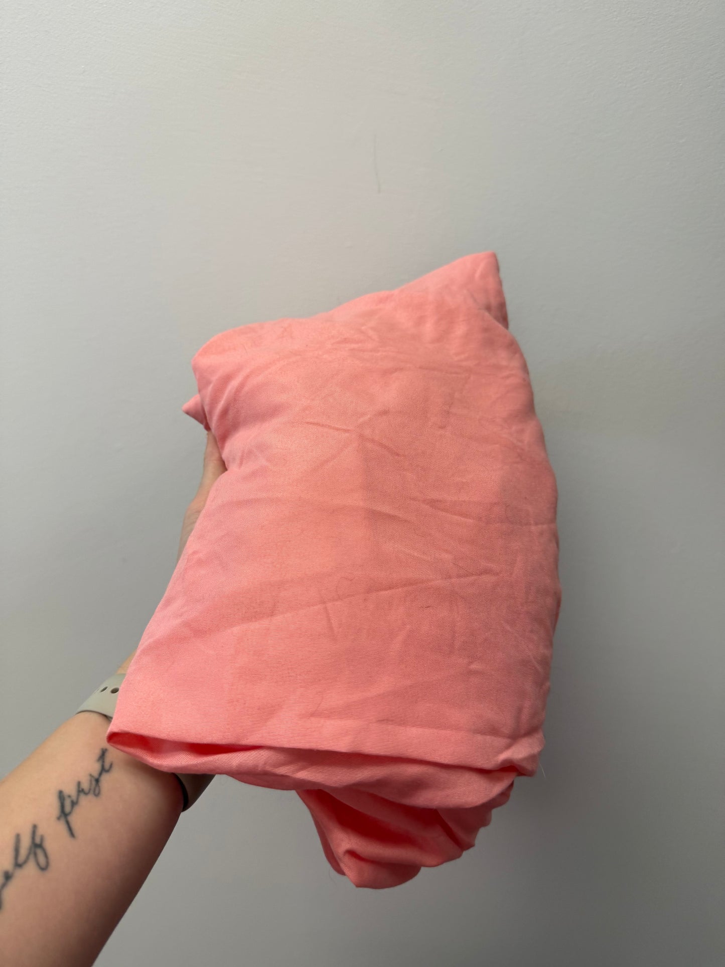 YOOFOSS PINK CRIB SHEET