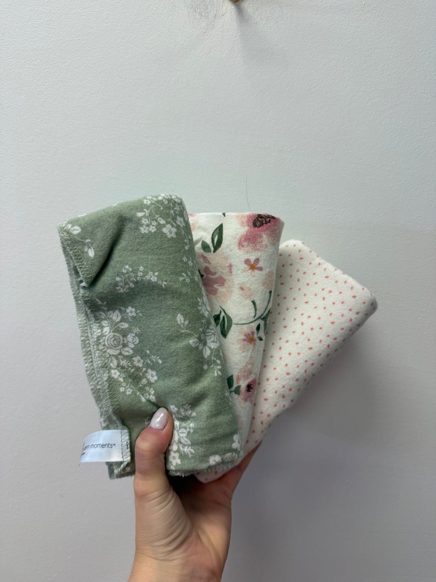 3 PACK OF RECEIVING BLANKETS