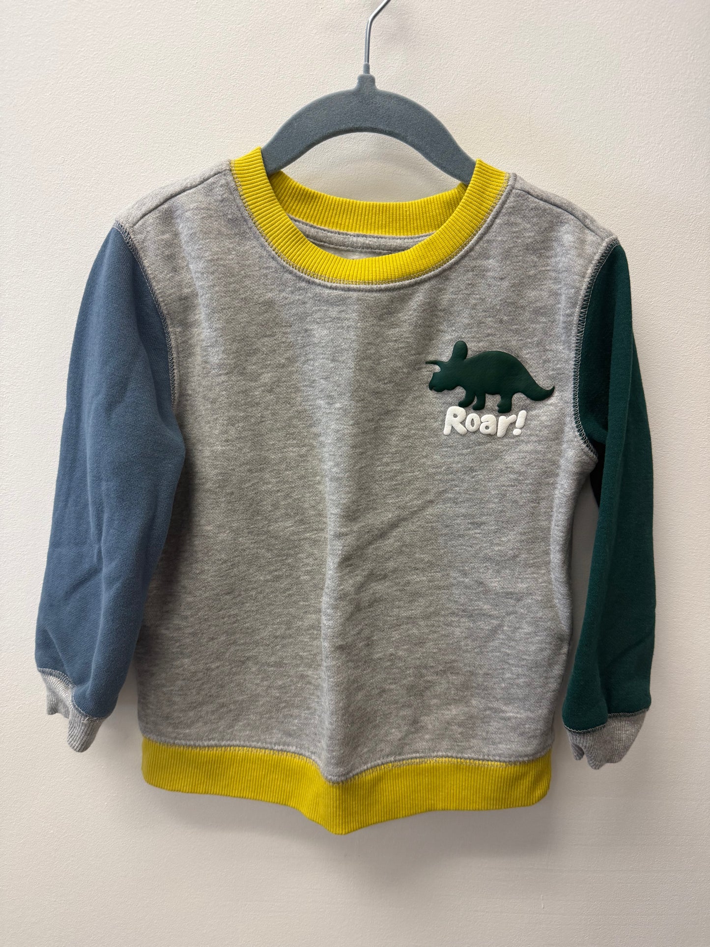 NWOT GEORGE COLOR BLOCK CREW SIZE 3T