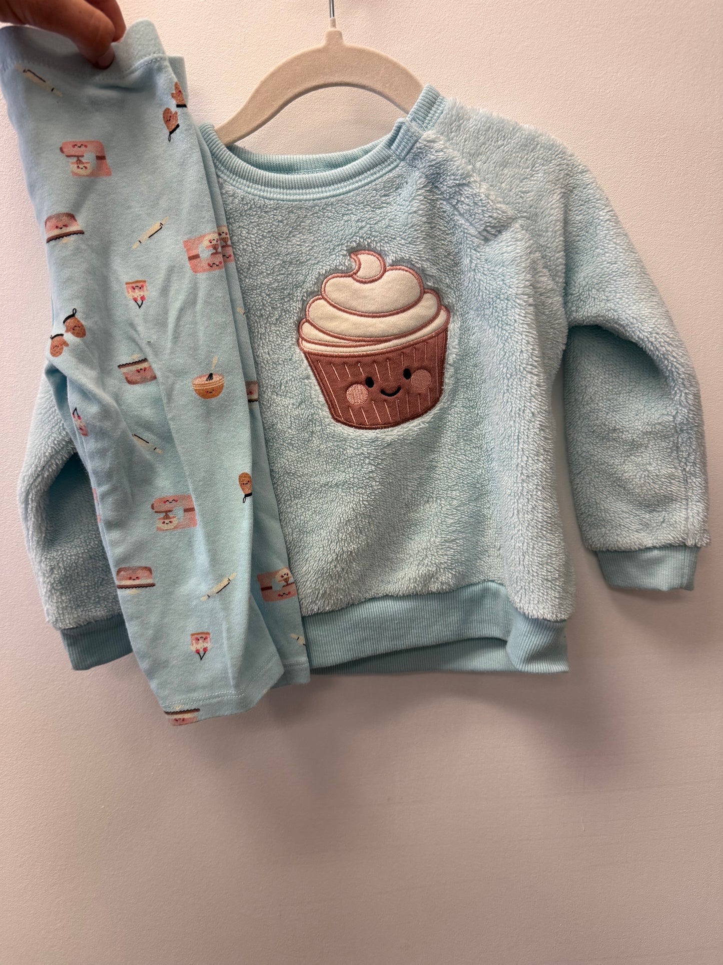 PEKKLE CUPCAKE OUTFIT SIZE 18M