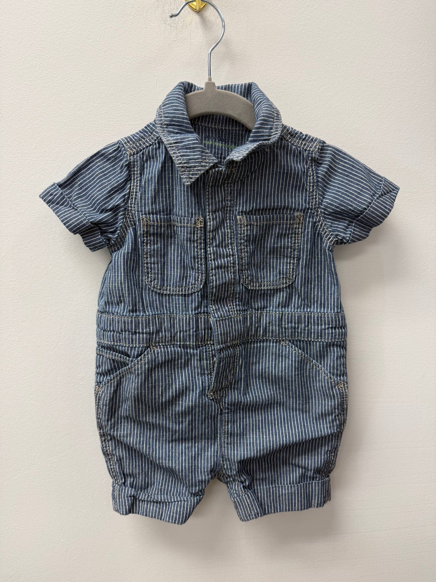 BABY GAP STRIPPED ROMPER SIZE 3-6M