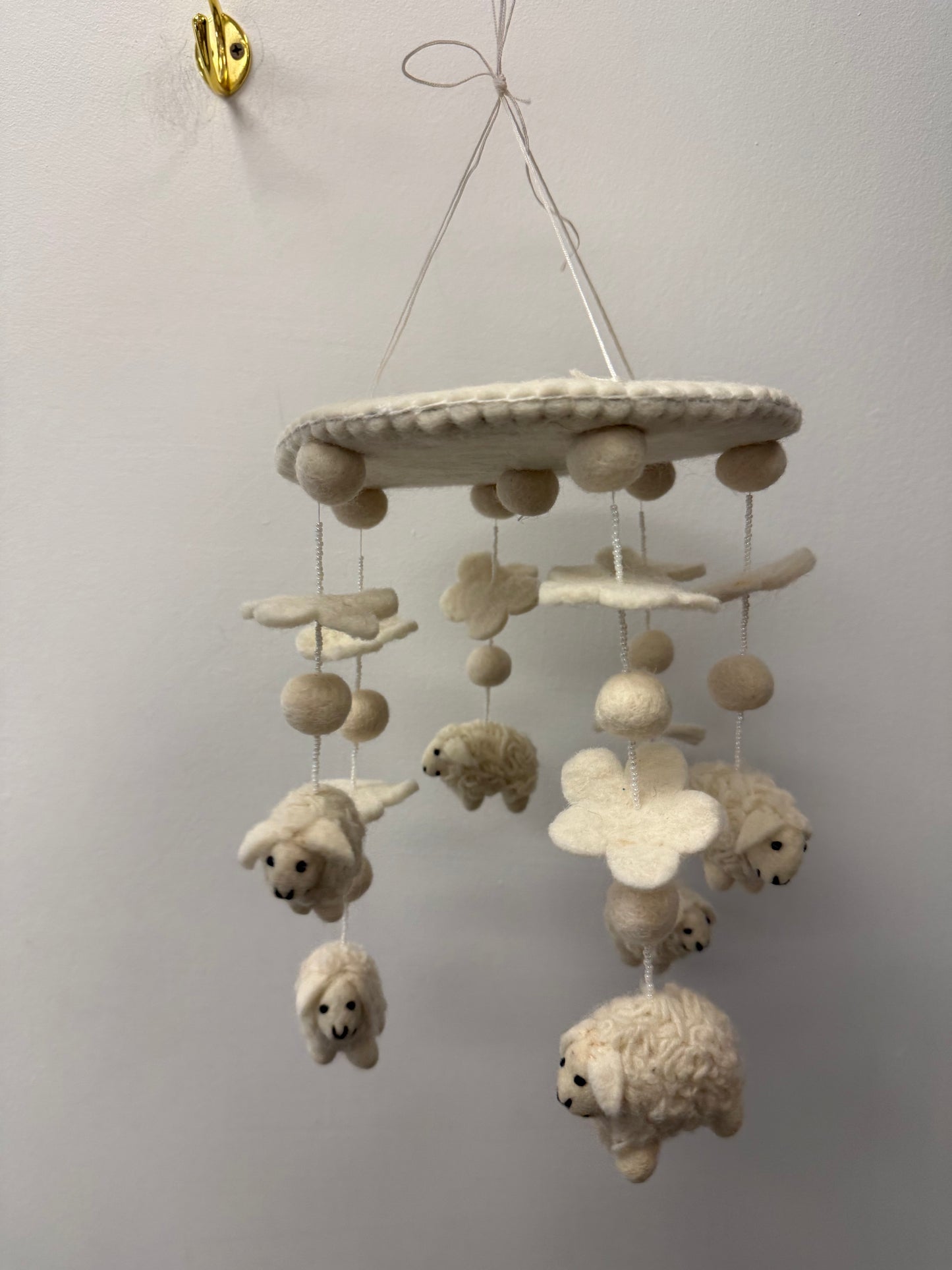 SHEEP BABY MOBILE