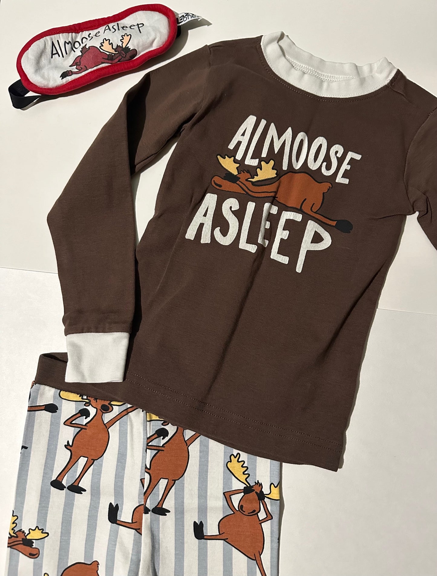 Lazy One, Two-Piece "Almoose Asleep" Pyjamas and Sleep Mask Set - Size 4T