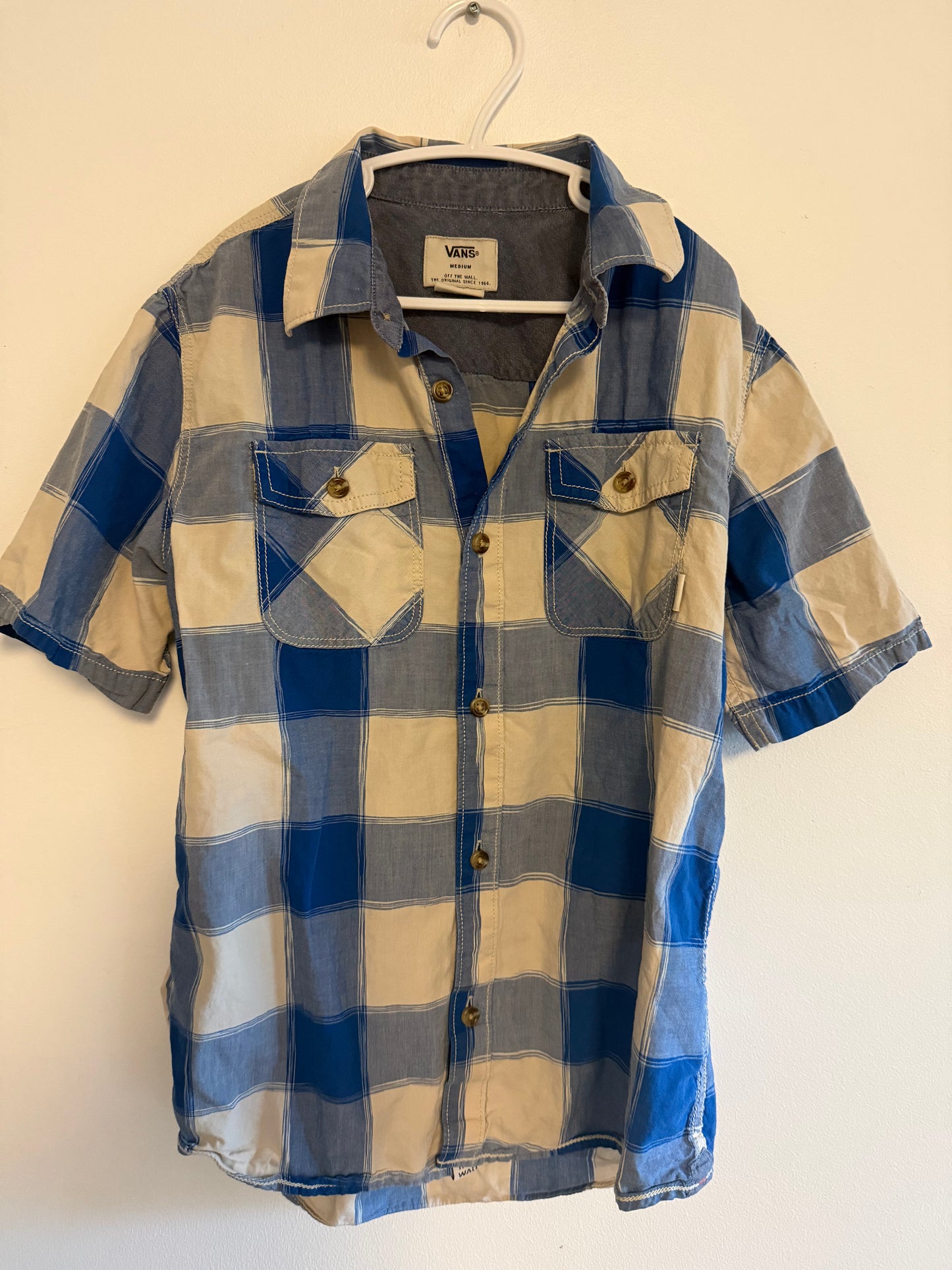 VANS BUTTON UP SHIRT SIZE 10-12