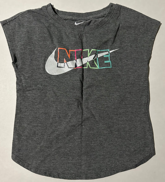 Nike, Grey T-Shirt - Size 6-7Y