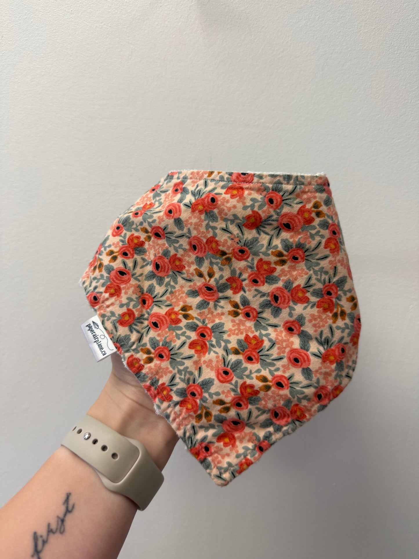 PAPER AIRPLANE FLORAL BIB