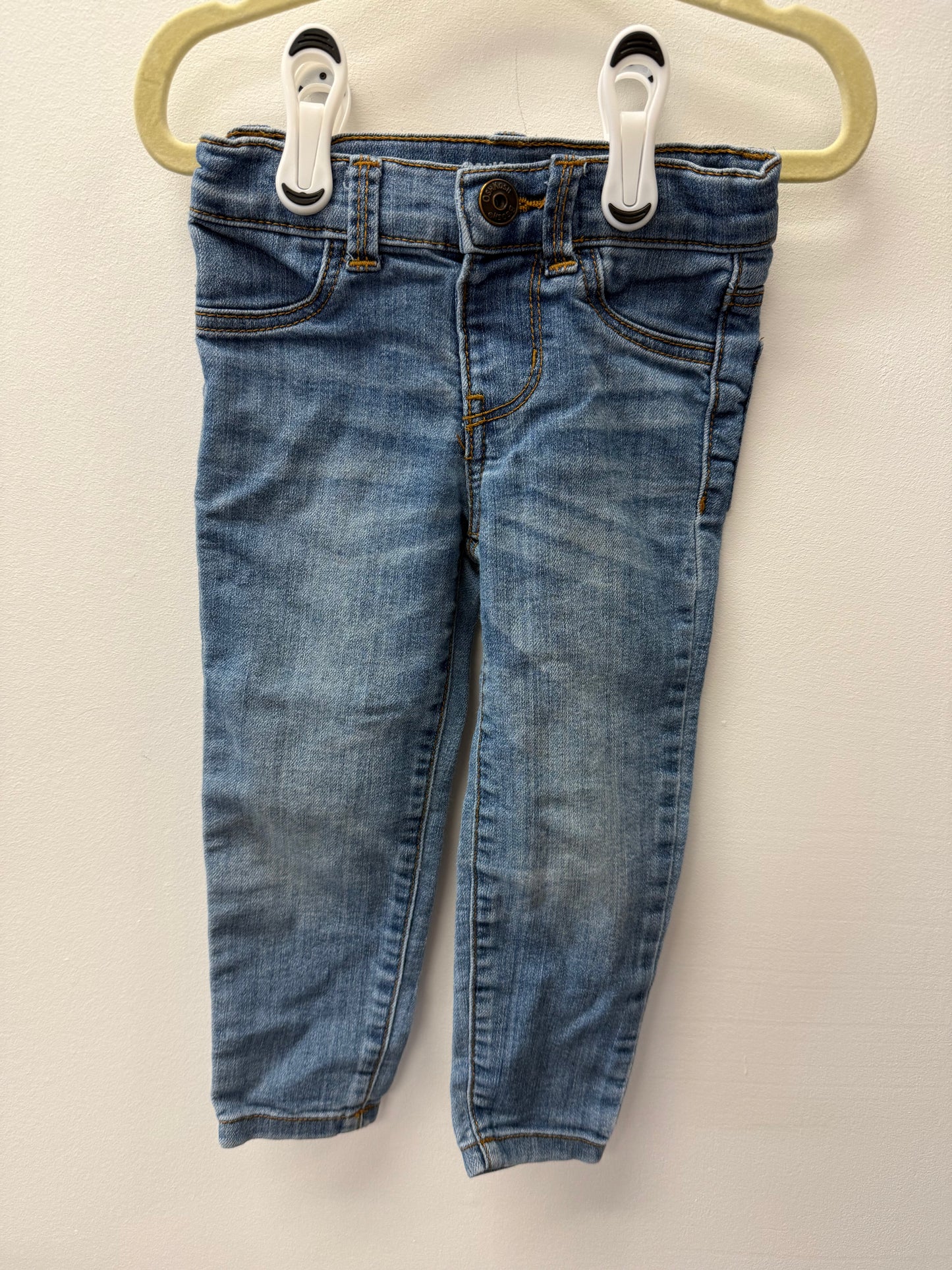 OSHKOSH SKINNY JEANS SIZE 2T